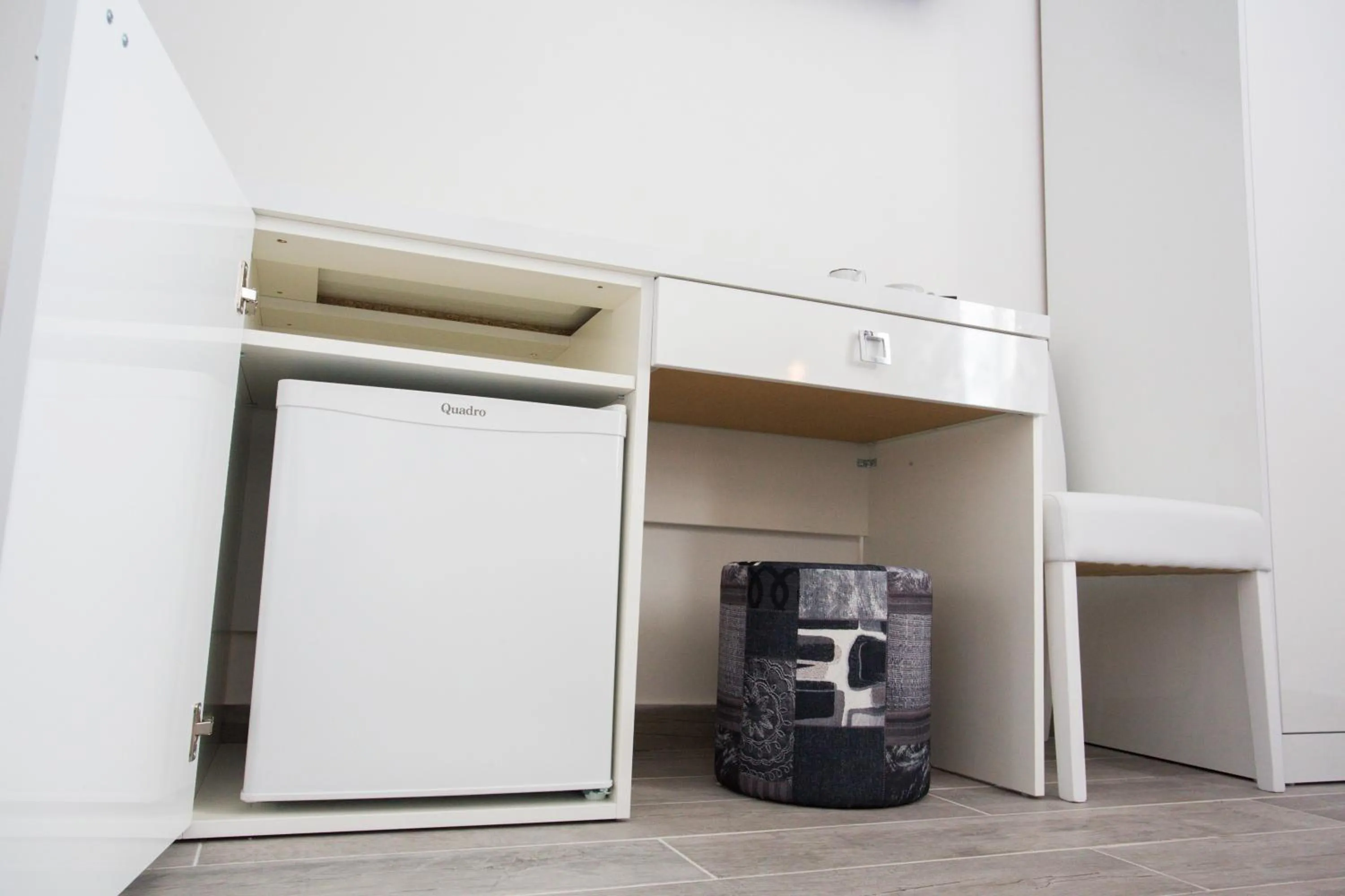 TV and multimedia in Nirvana rooms Split