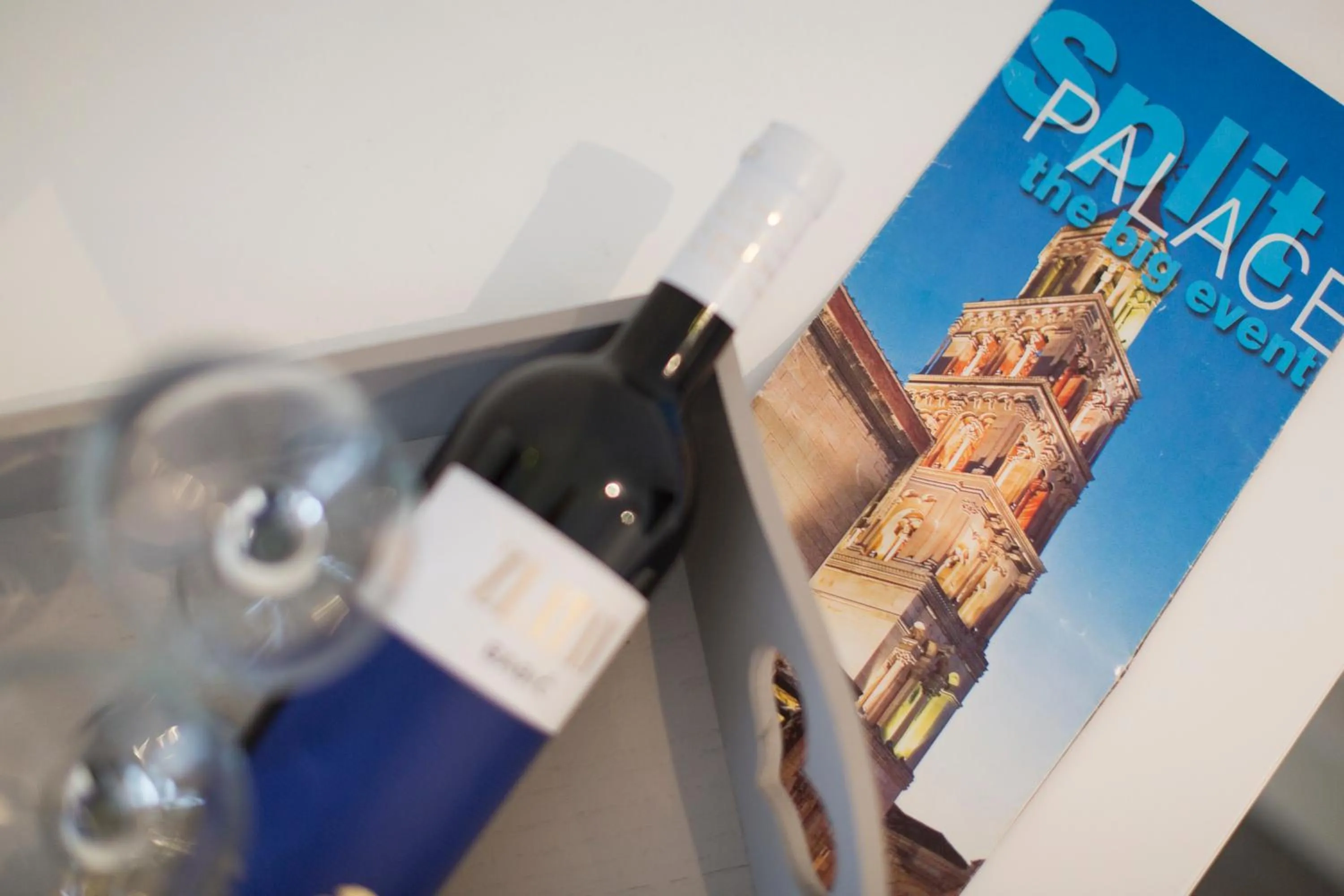 Decorative detail in Nirvana rooms Split