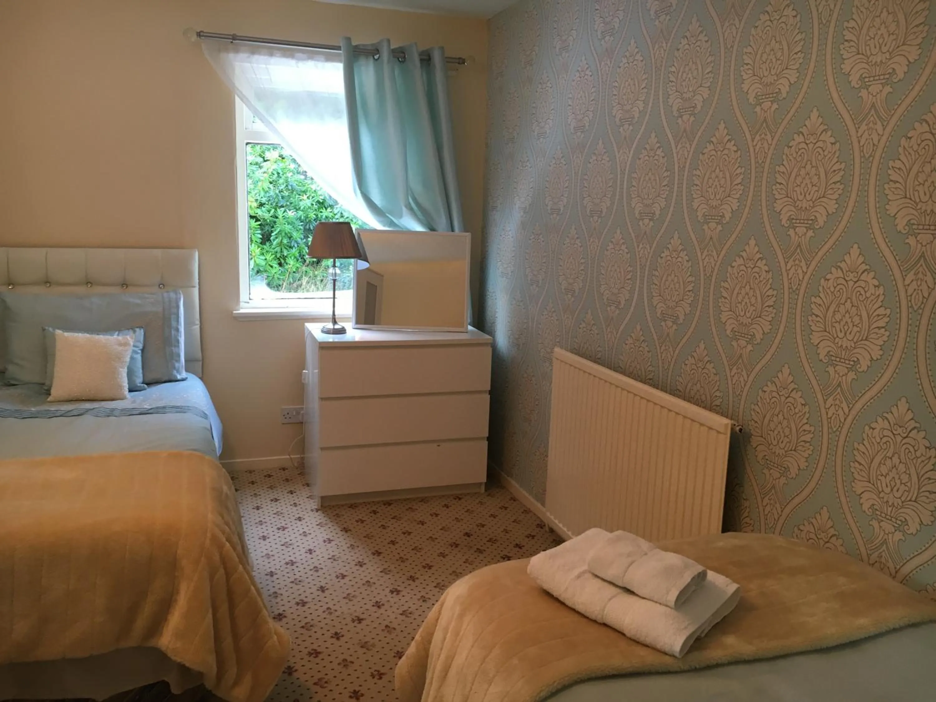 Bedroom, Bed in The Guest Wing