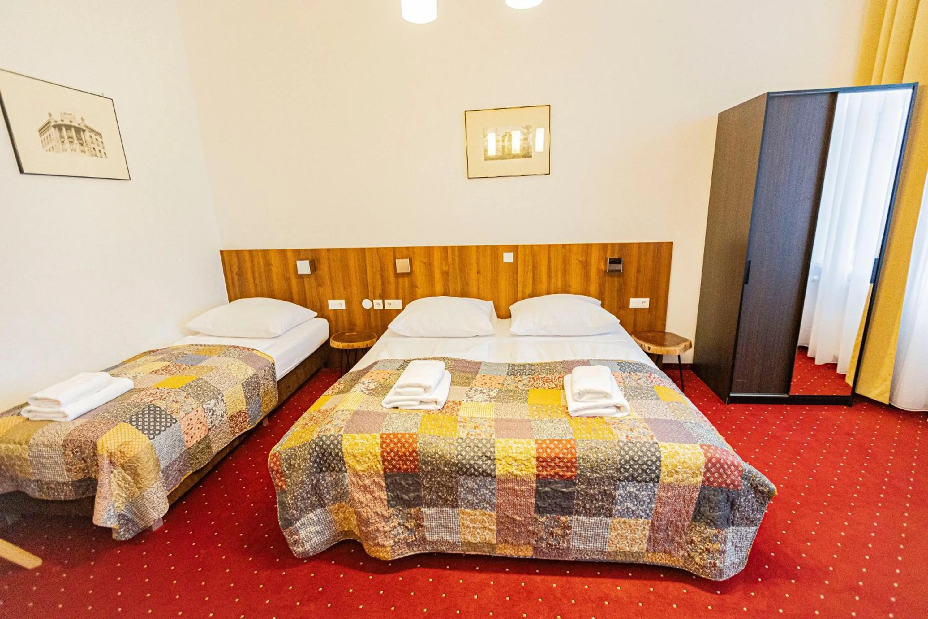 Bed in Hotel Klimt