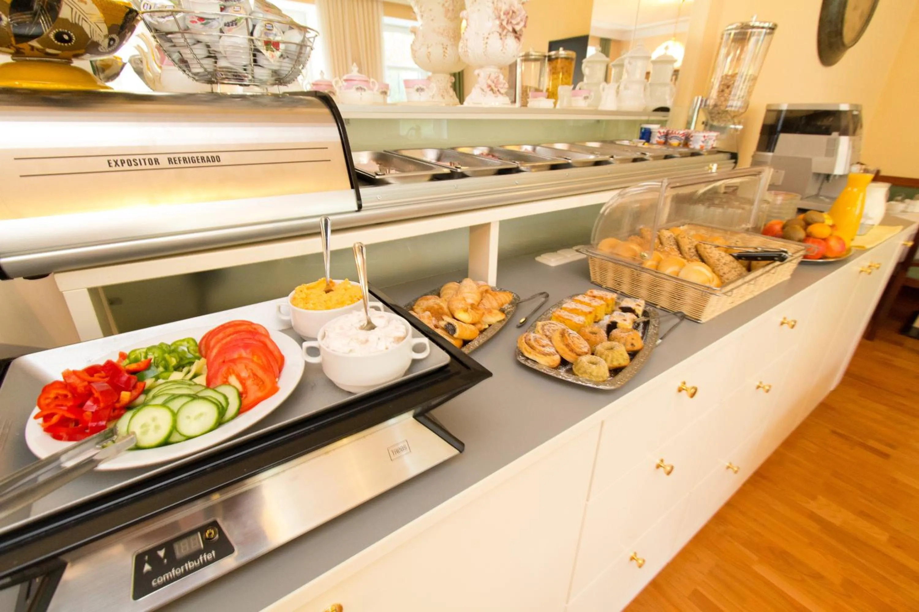 Restaurant/places to eat in Hotel Klimt