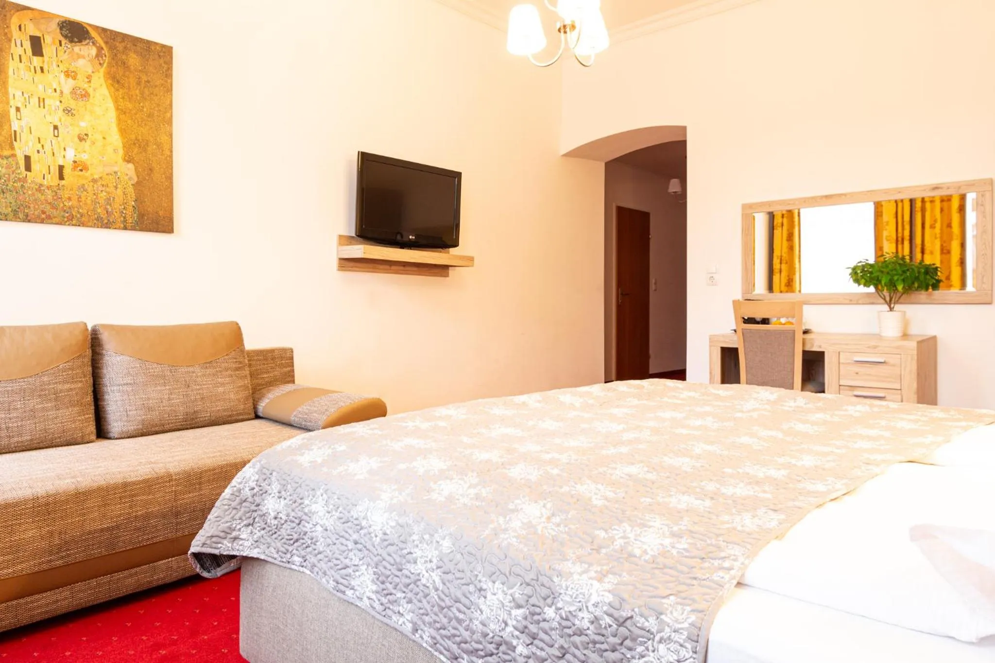 Living room, Bed in Hotel Klimt