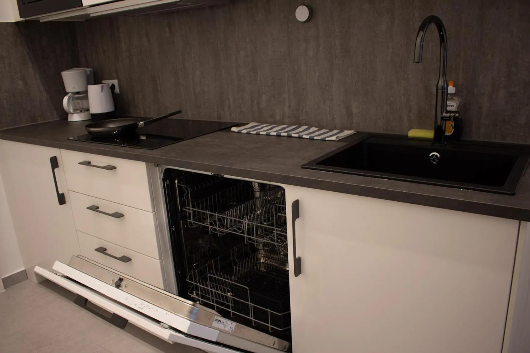 Kitchen or kitchenette in Hotel Klimt