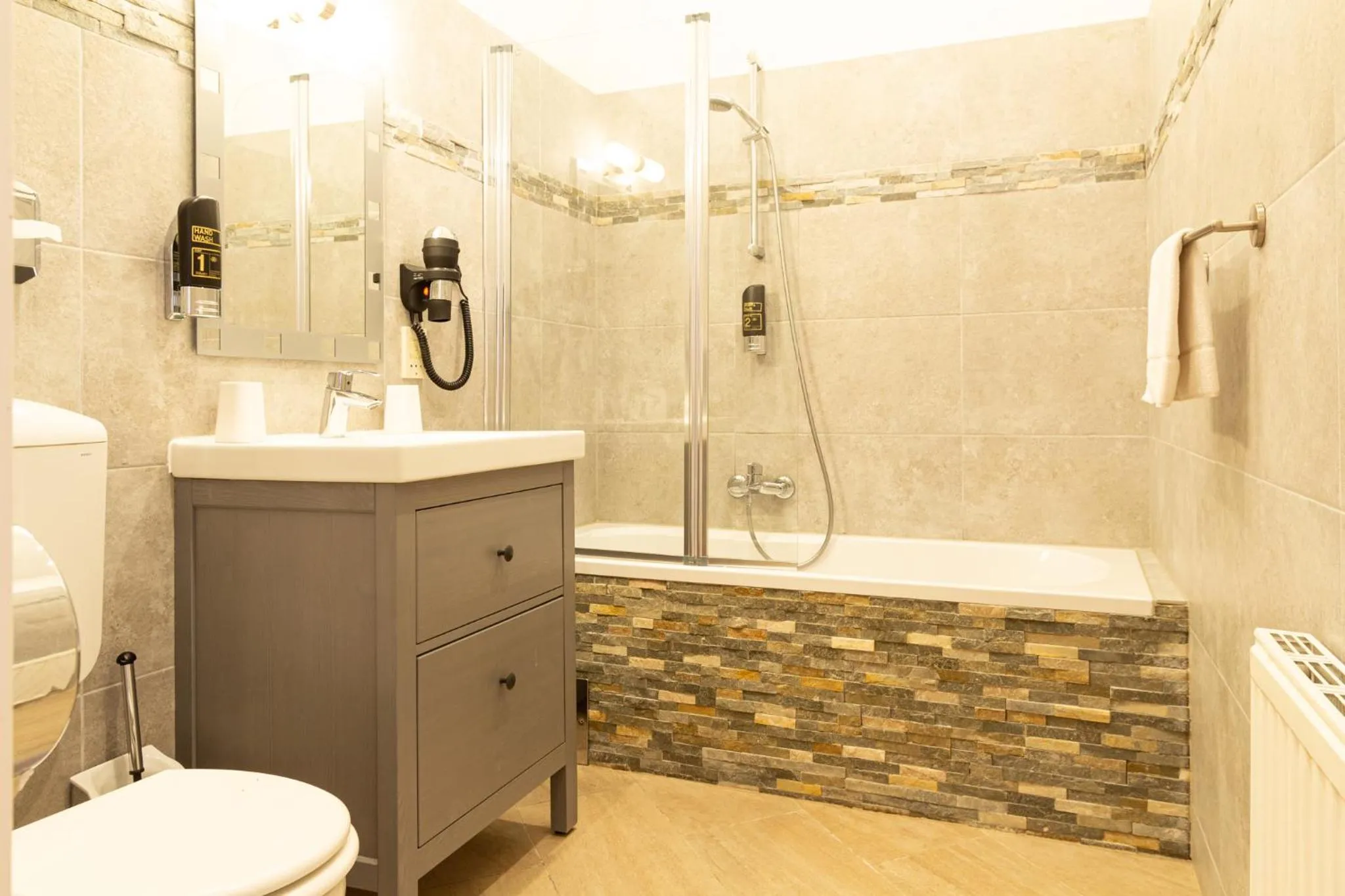Bathroom in Hotel Klimt