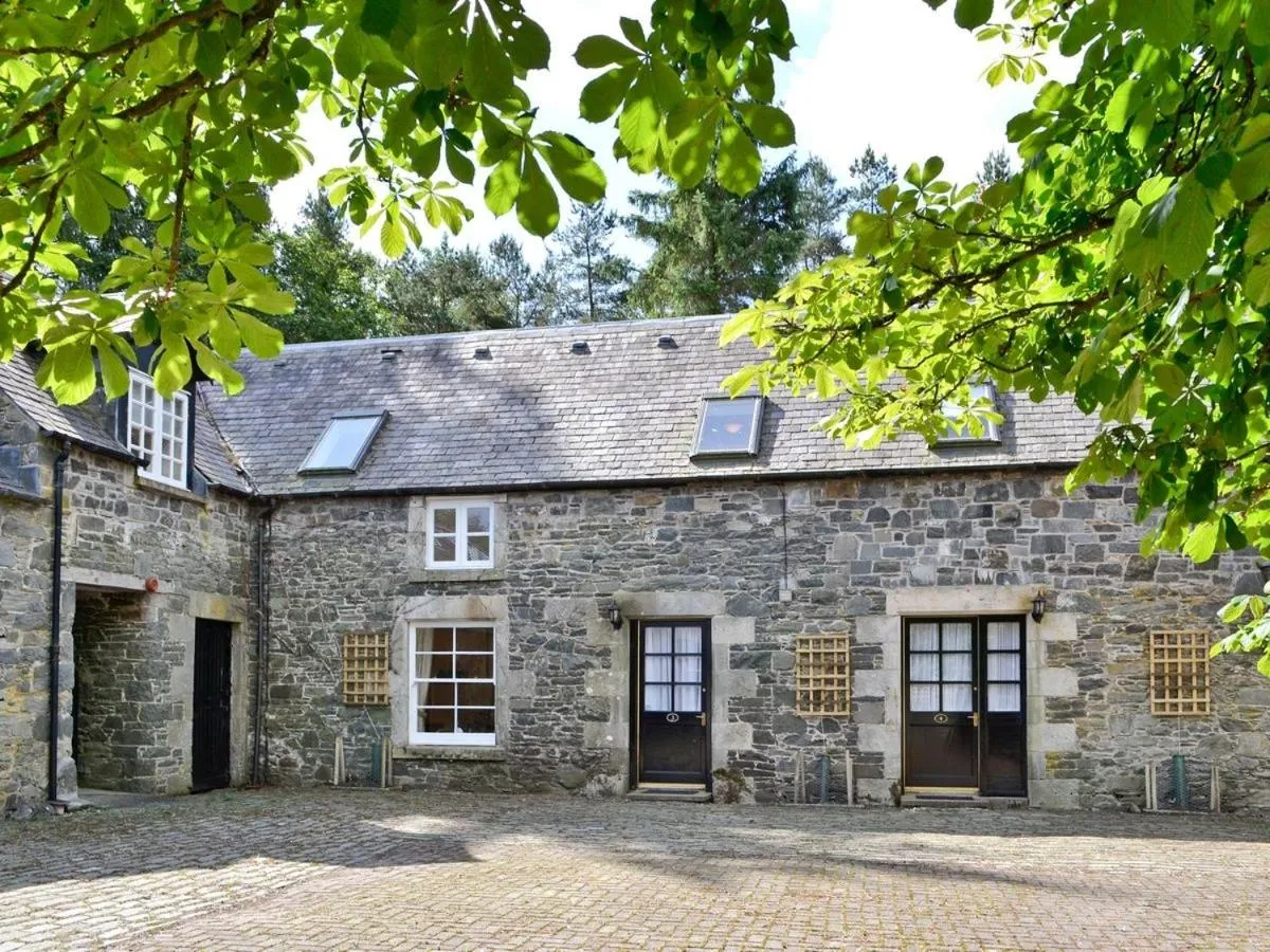Hearthstanes Steading