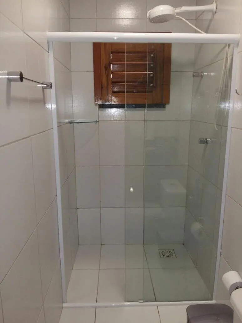 Shower in Pousada Mar Aberto