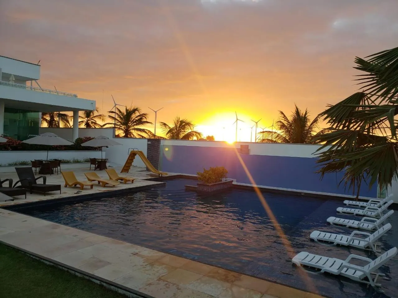 Swimming pool in Pousada Mar Aberto