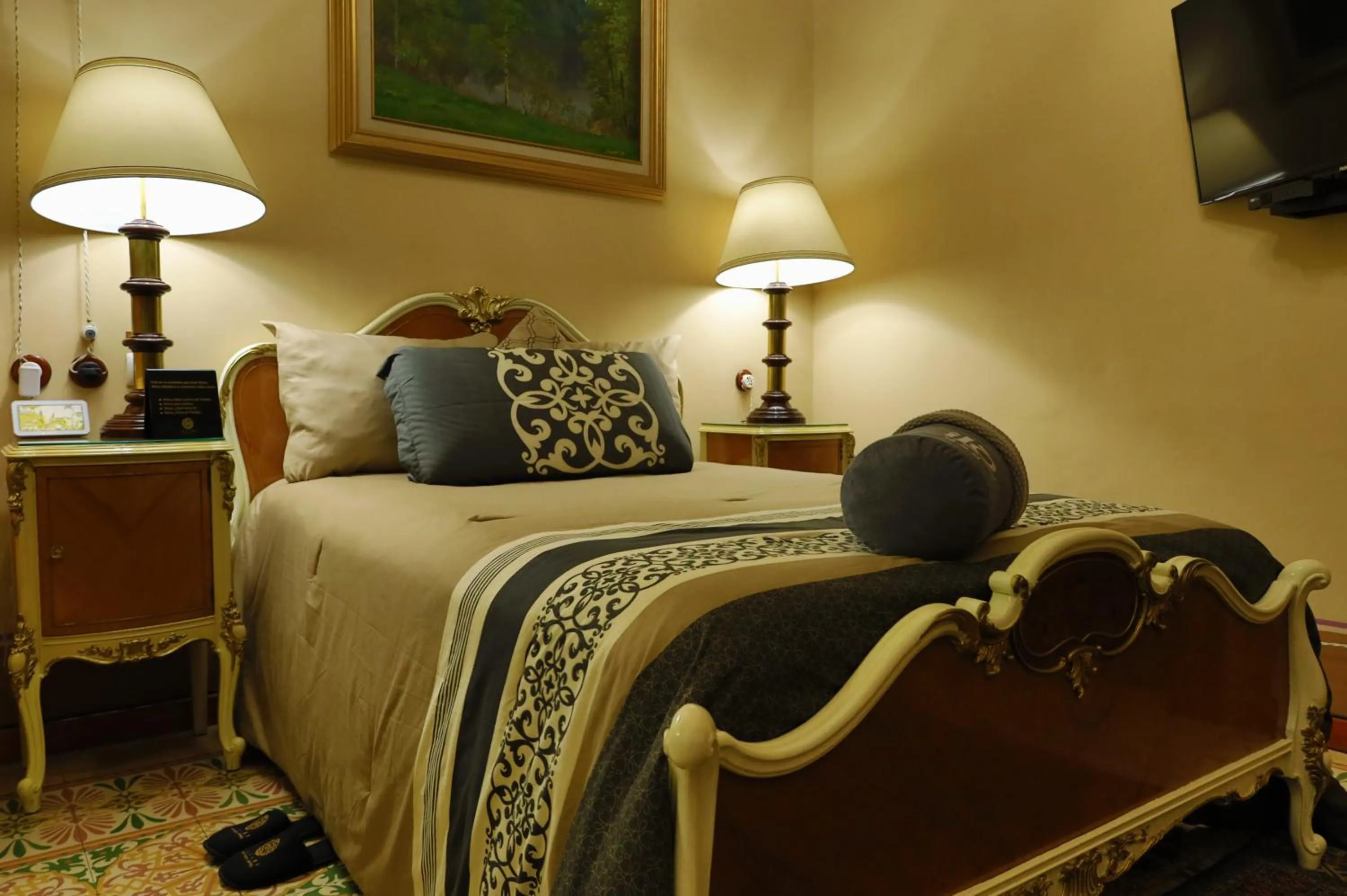 Bed in Azcami Boutique Hotel