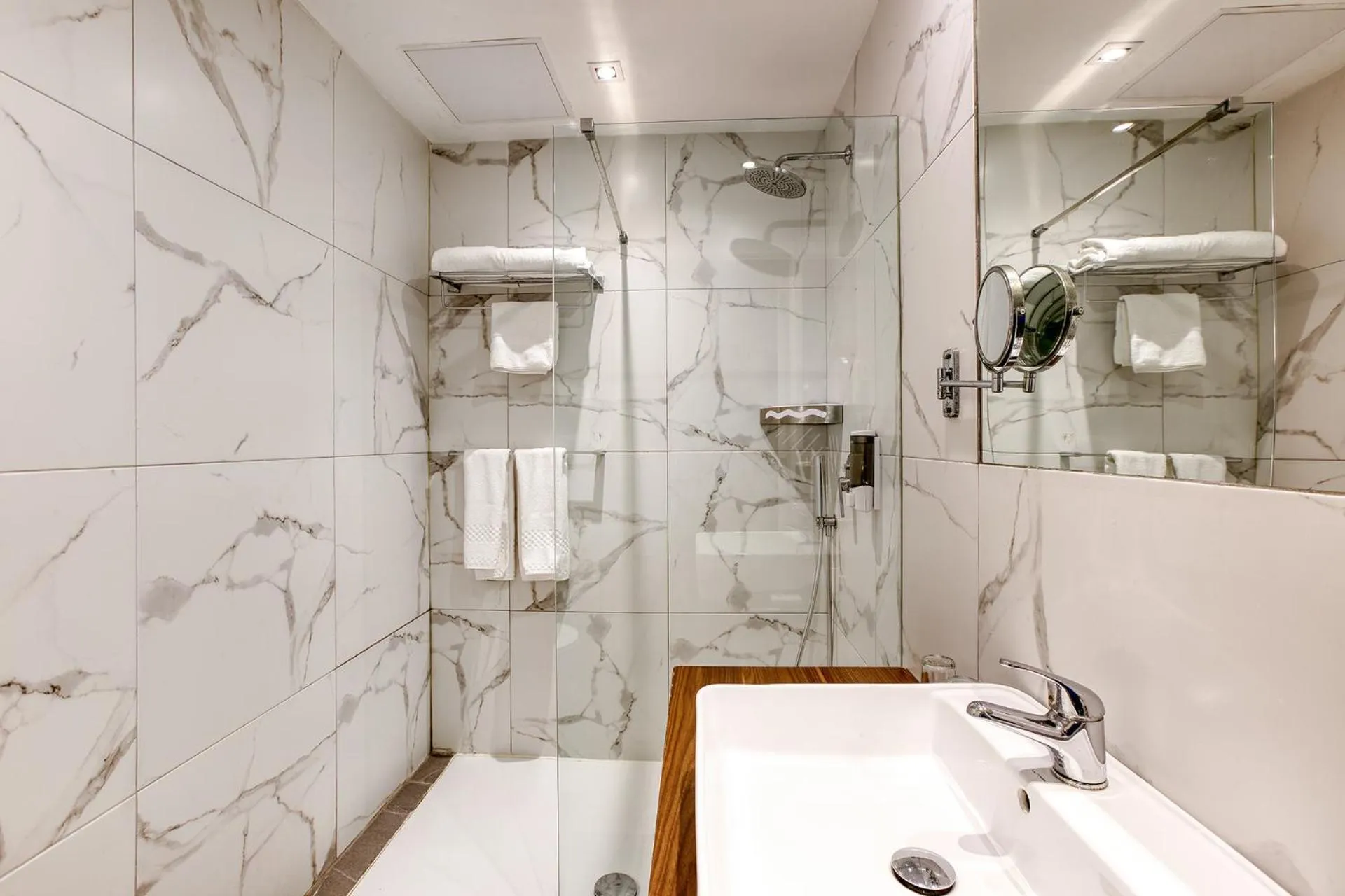 Bathroom in Solana Hotel & Spa