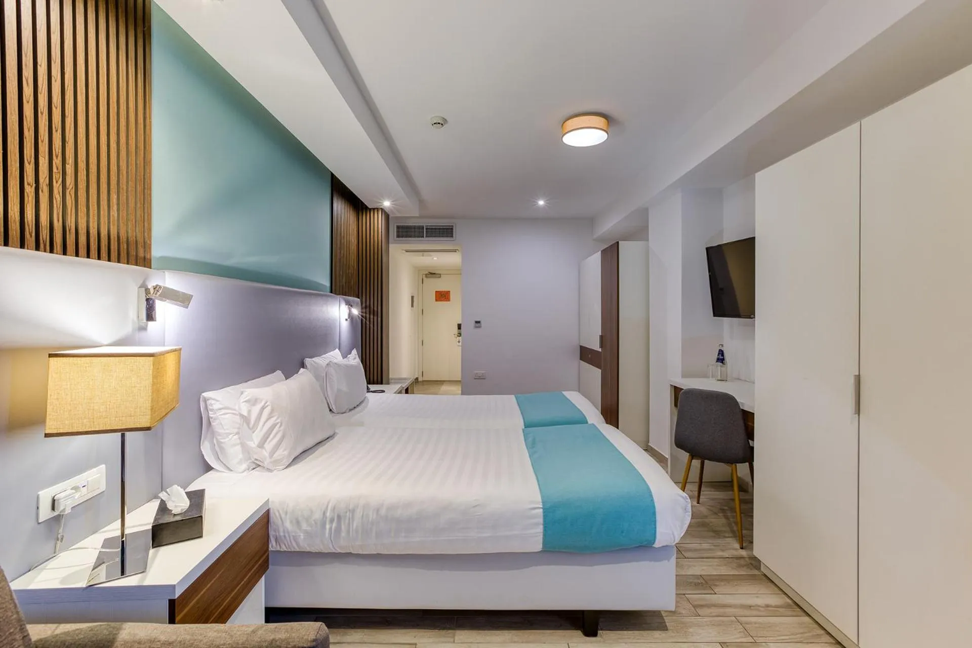 Bed in Solana Hotel & Spa