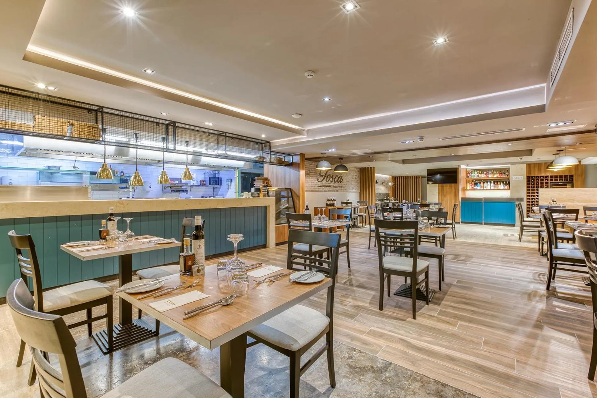 Restaurant/places to eat in Solana Hotel & Spa