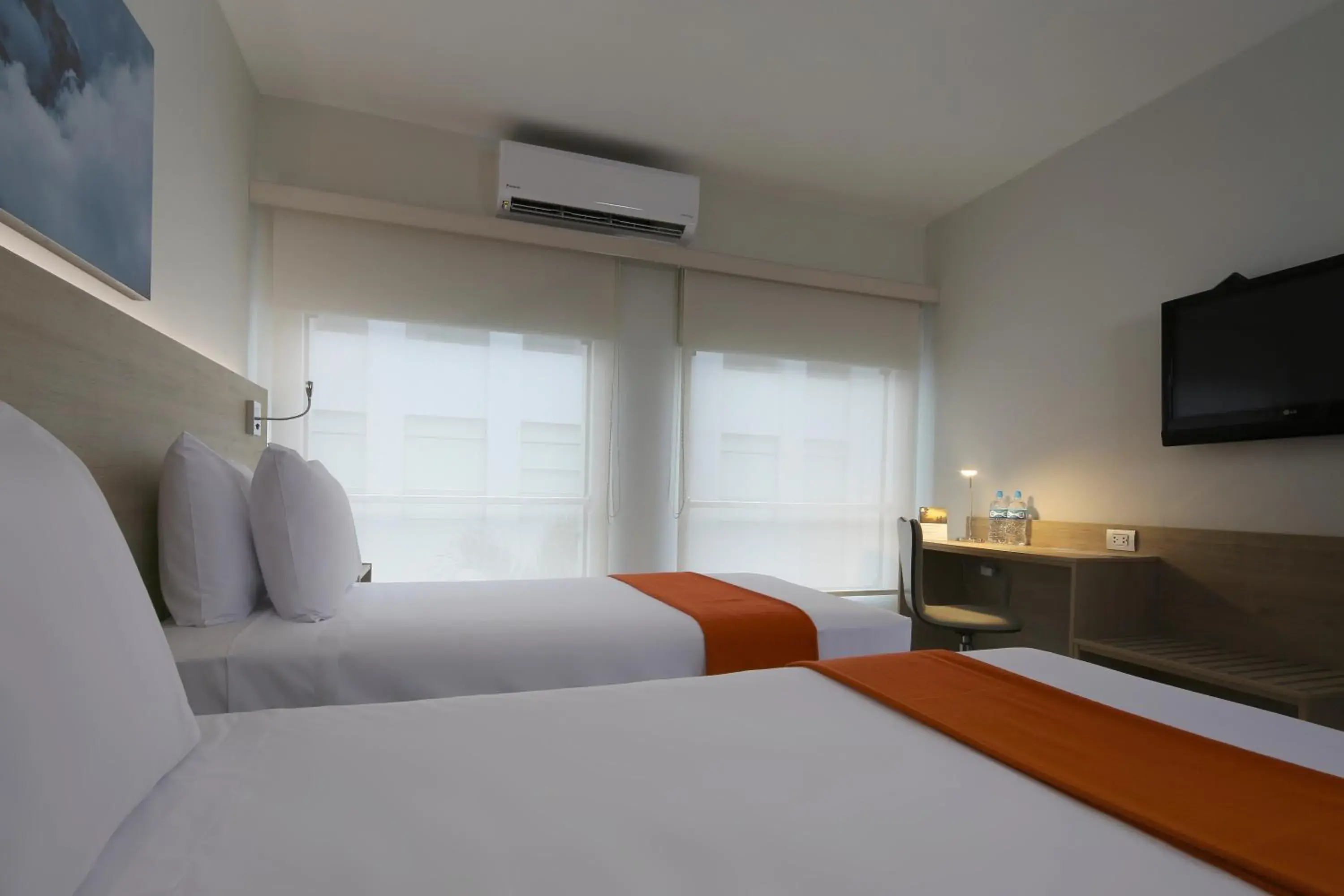 Shower, Bed in Casa Andina Standard Piura Shower, Bed in Casa Andina Standard Piura