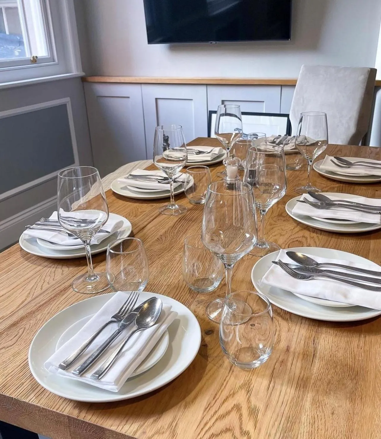 Dining area in One Warwick Park Hotel