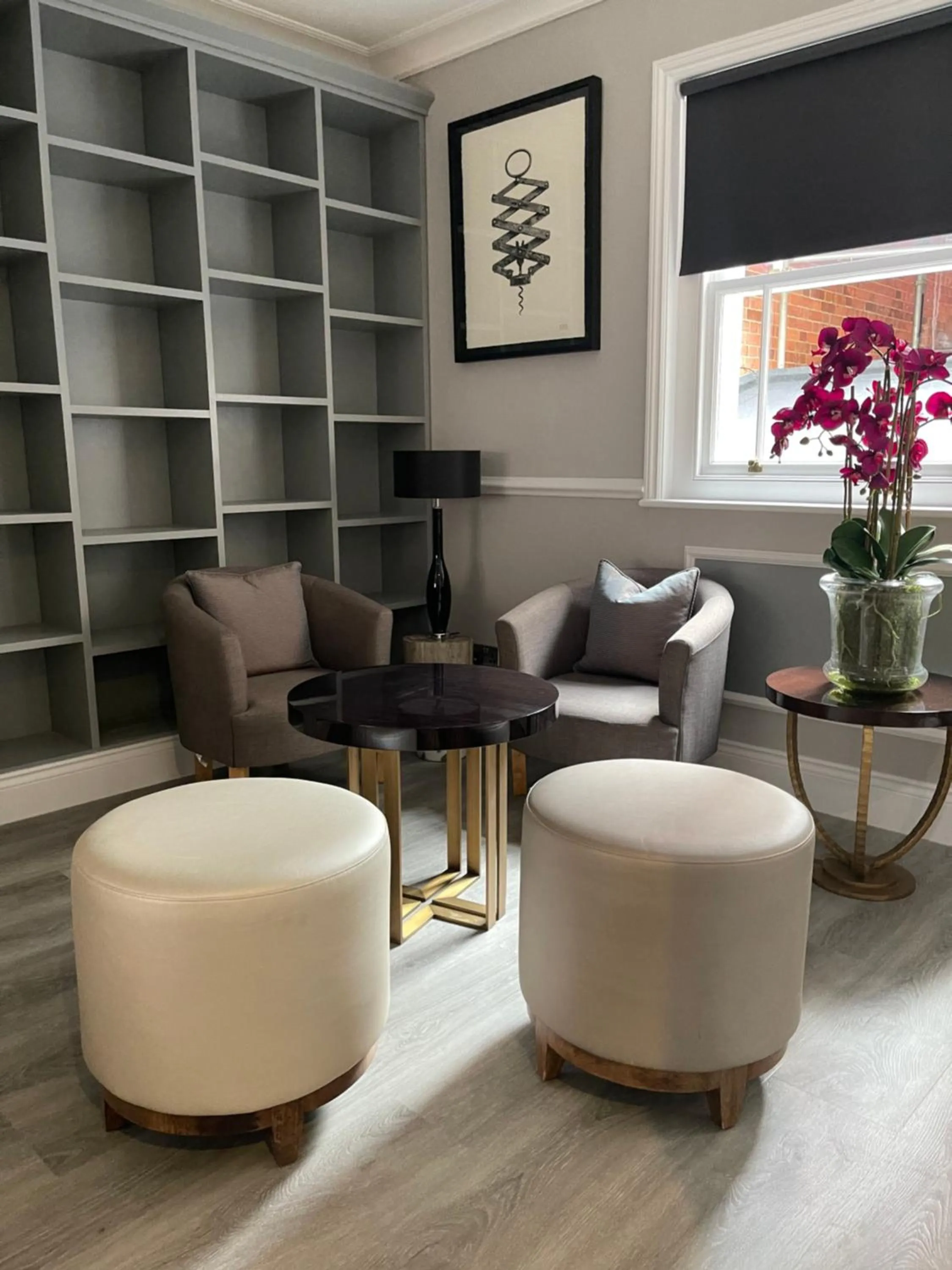 Living room in One Warwick Park Hotel