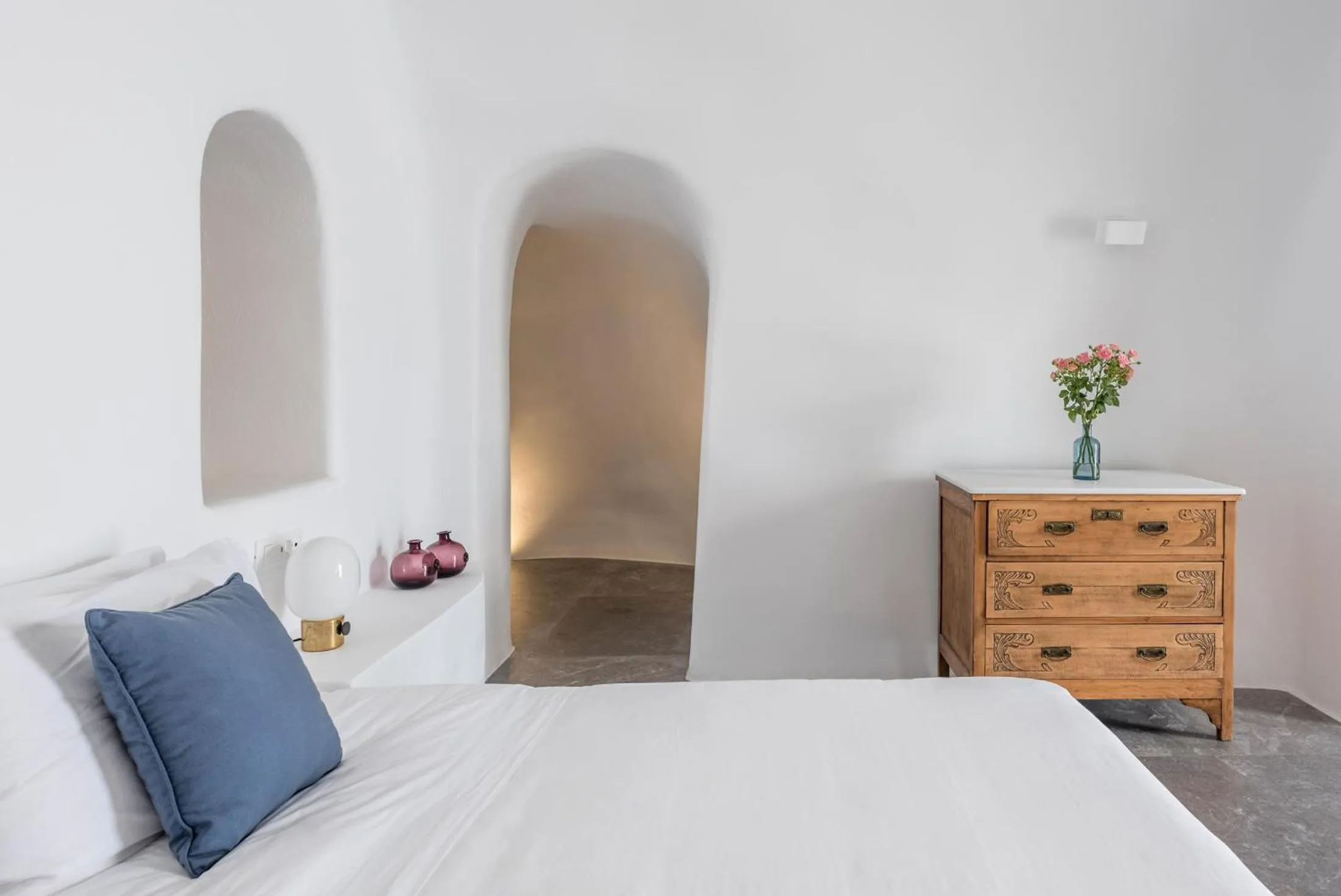 Bed in Chelidonia Luxury Suites