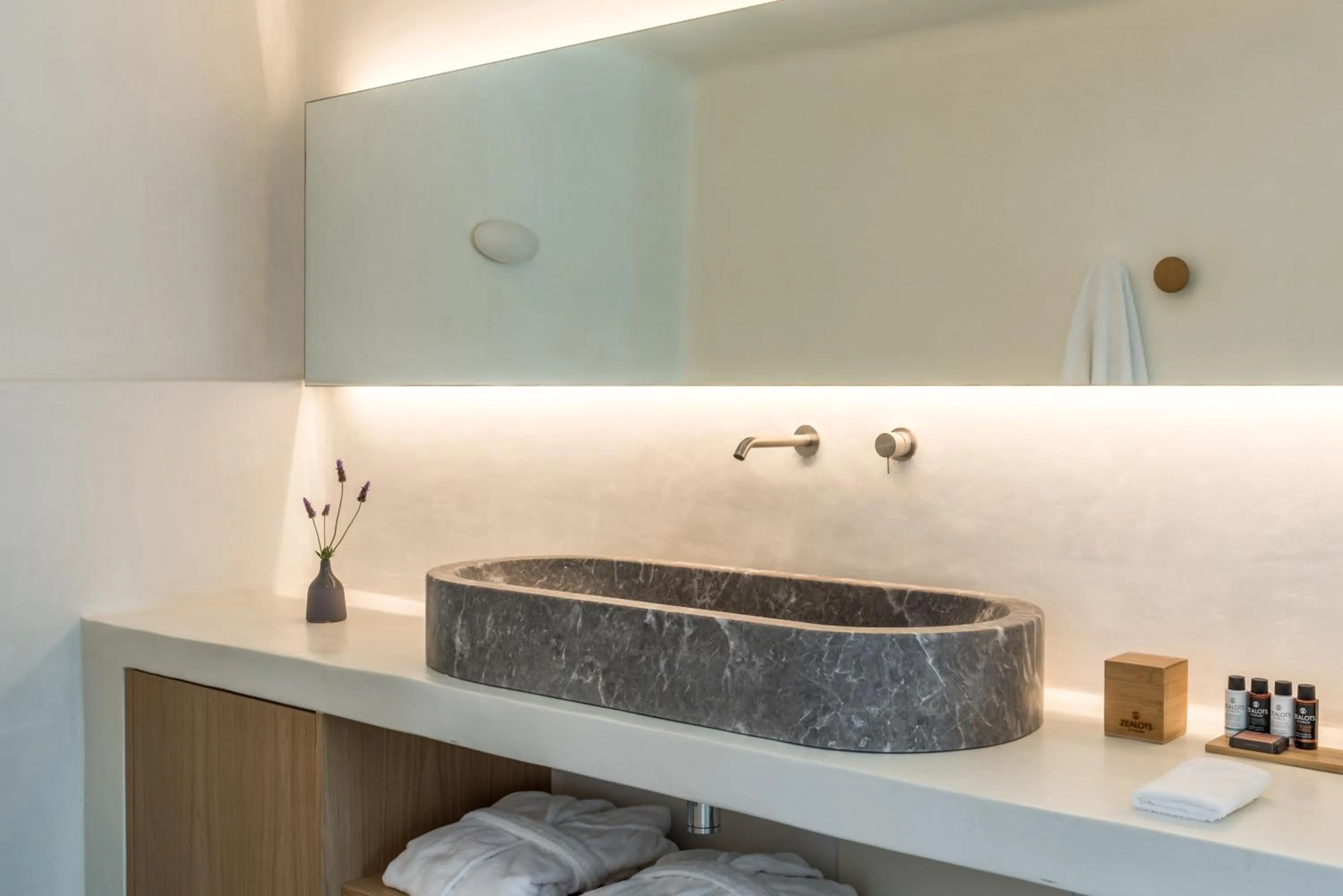 Bathroom in Chelidonia Luxury Suites