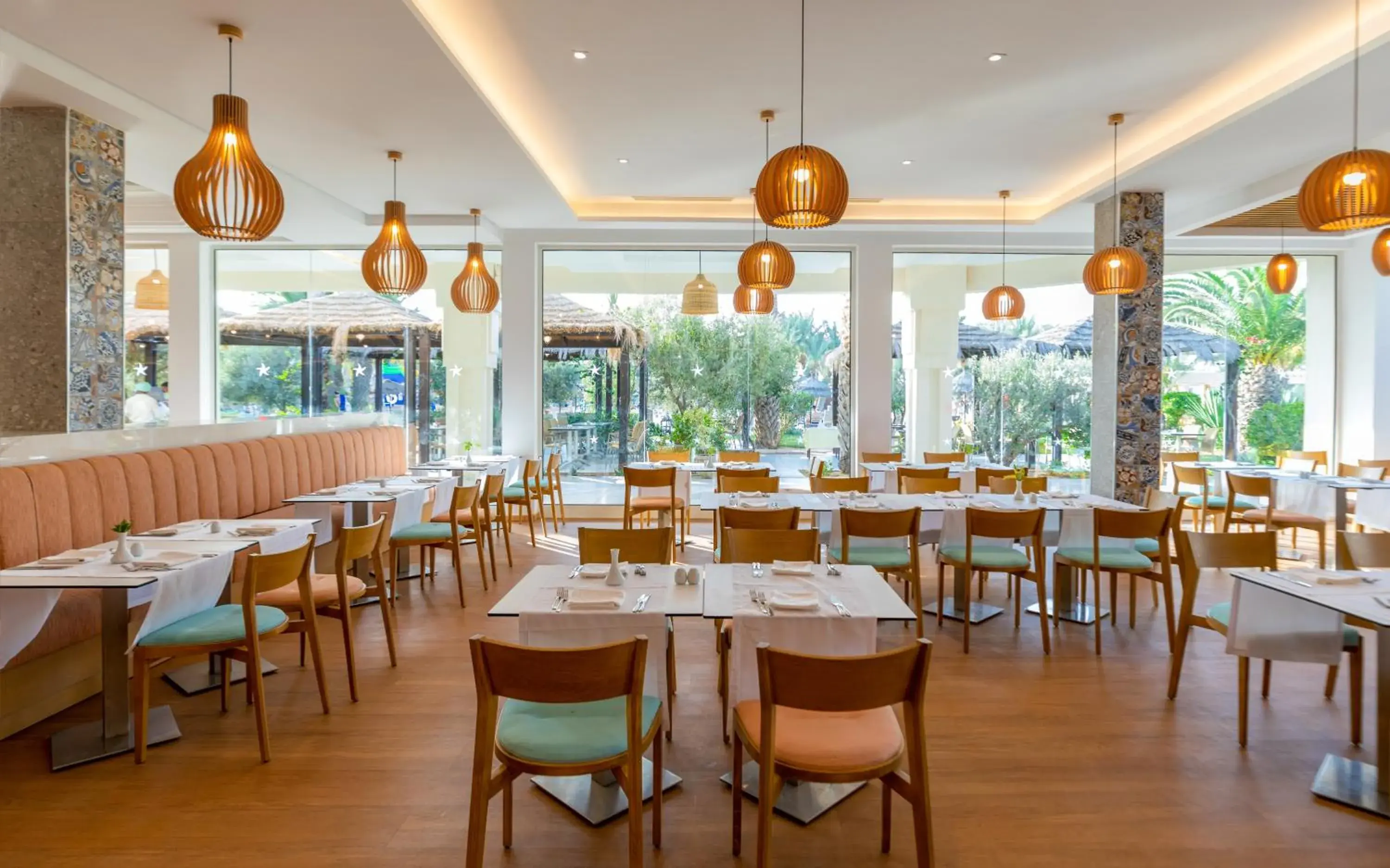 Restaurant/places to eat in Iberostar Waves Mehari Djerba Restaurant/places to eat in Iberostar Waves Mehari Djerba