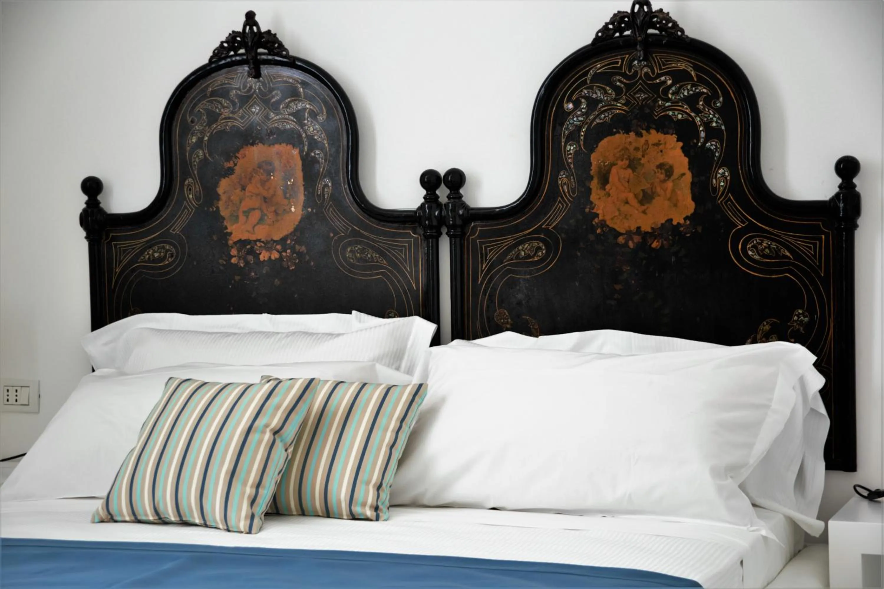 Decorative detail in Castello Tafuri