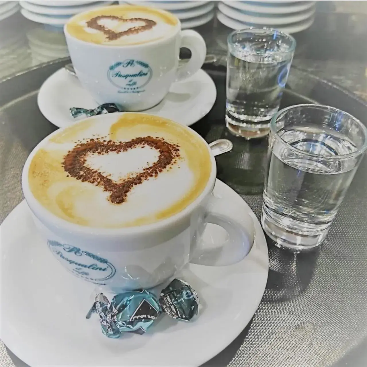 Lounge or bar in Hôtel Le Dauphin Lounge or bar in Hôtel Le Dauphin