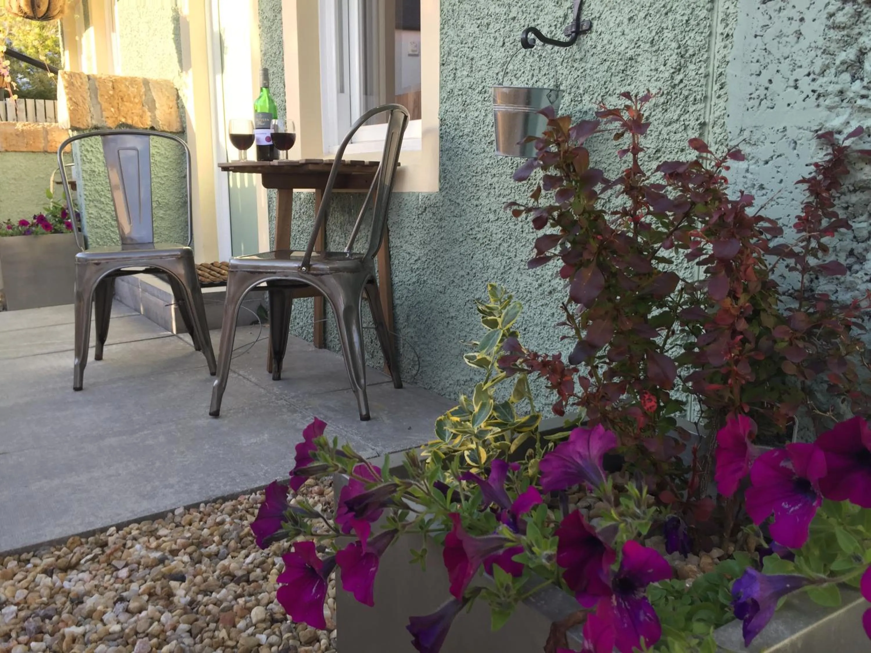 Patio in Irvine Bay