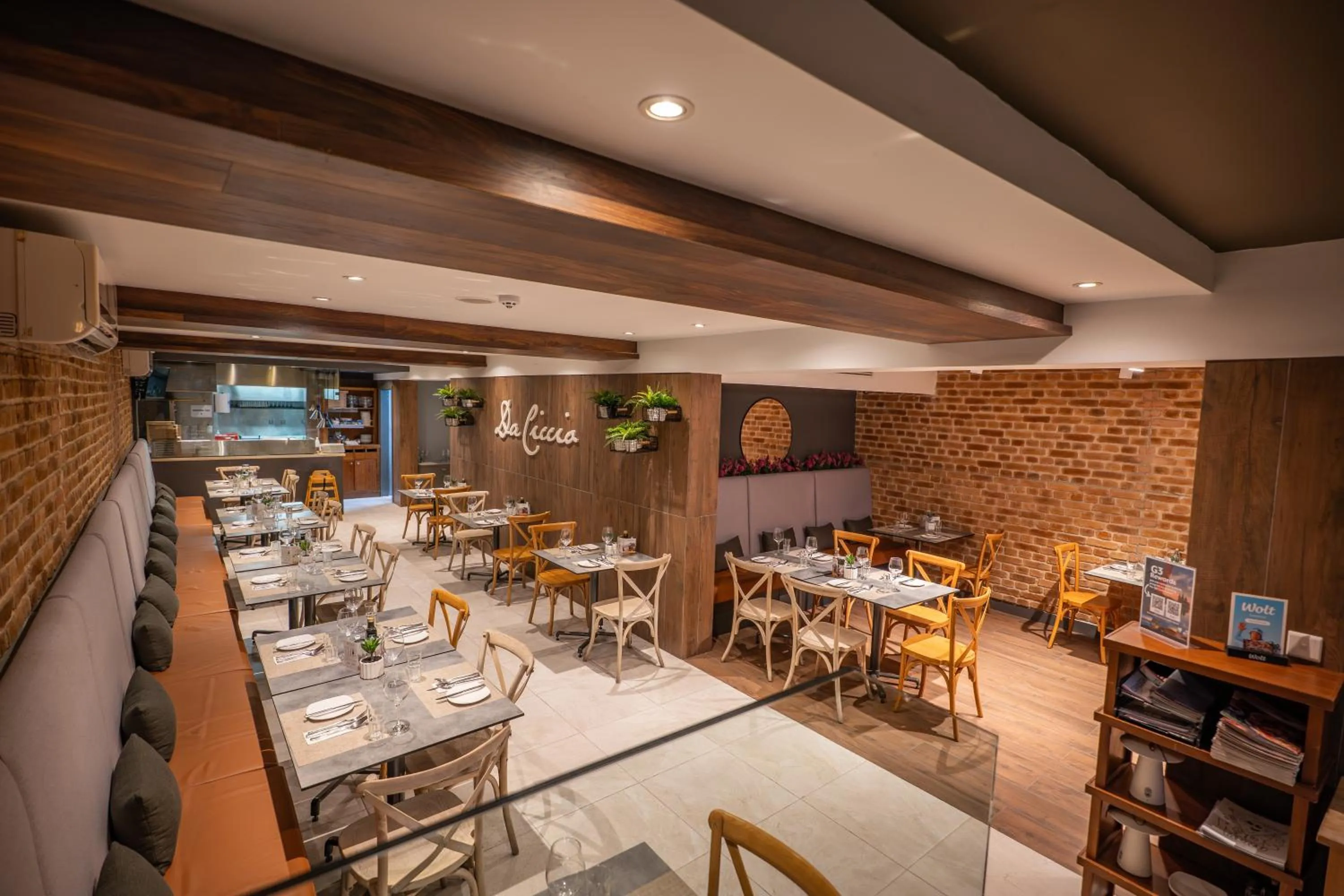 Restaurant/places to eat in Pergola Hotel & Spa