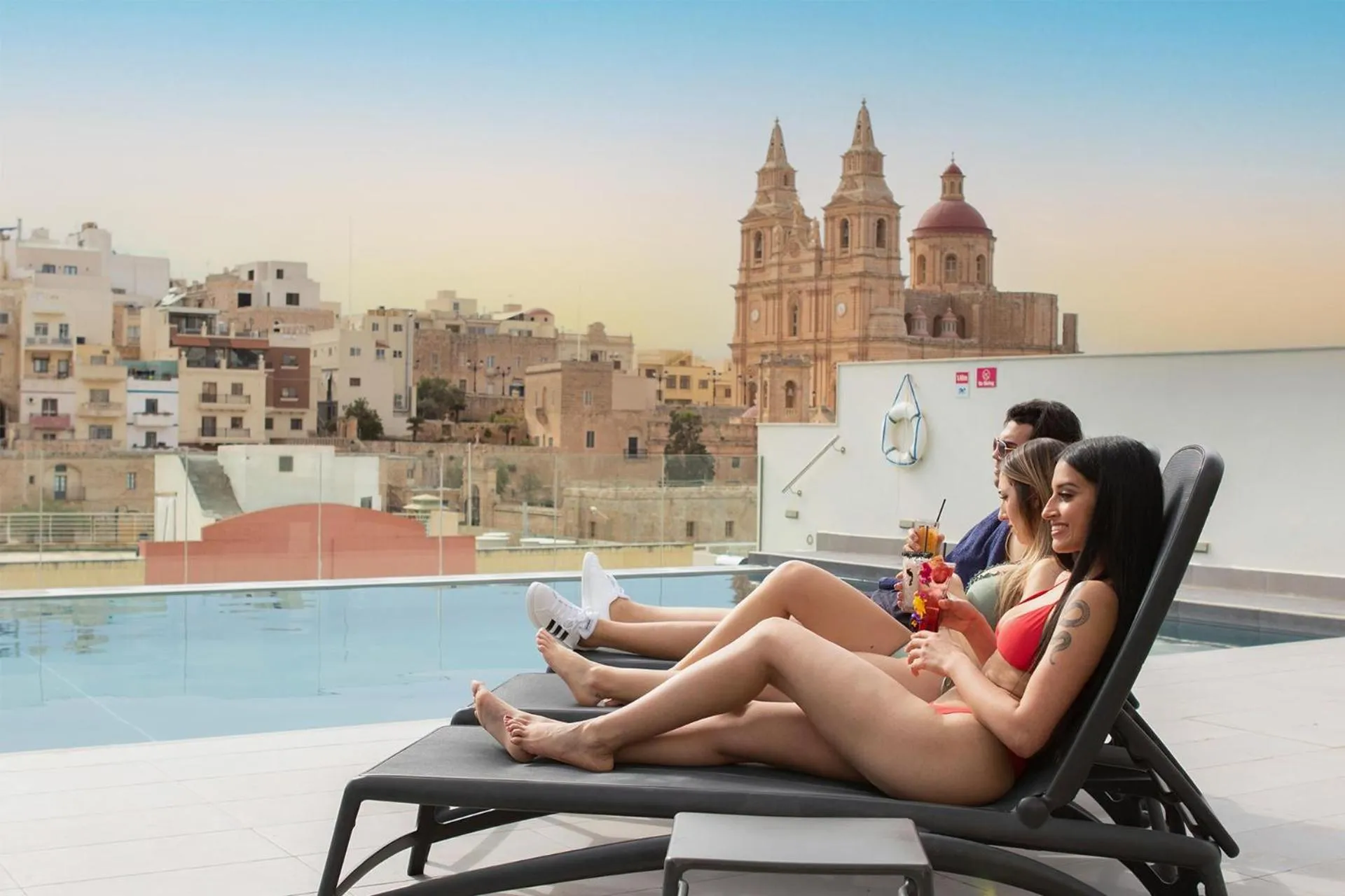 Swimming pool in Pergola Hotel & Spa