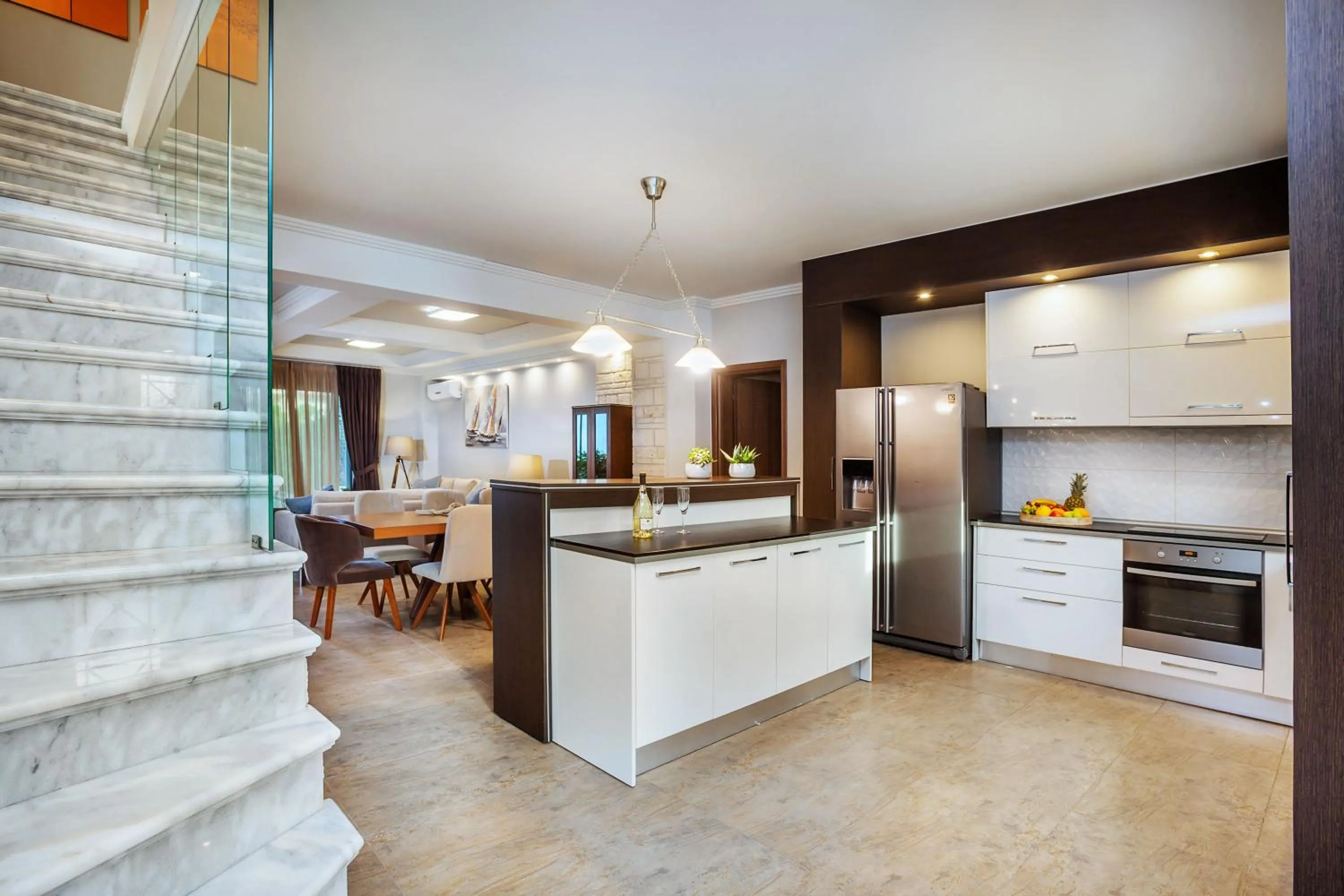Kitchen or kitchenette in Sunny Villas Resort & Spa