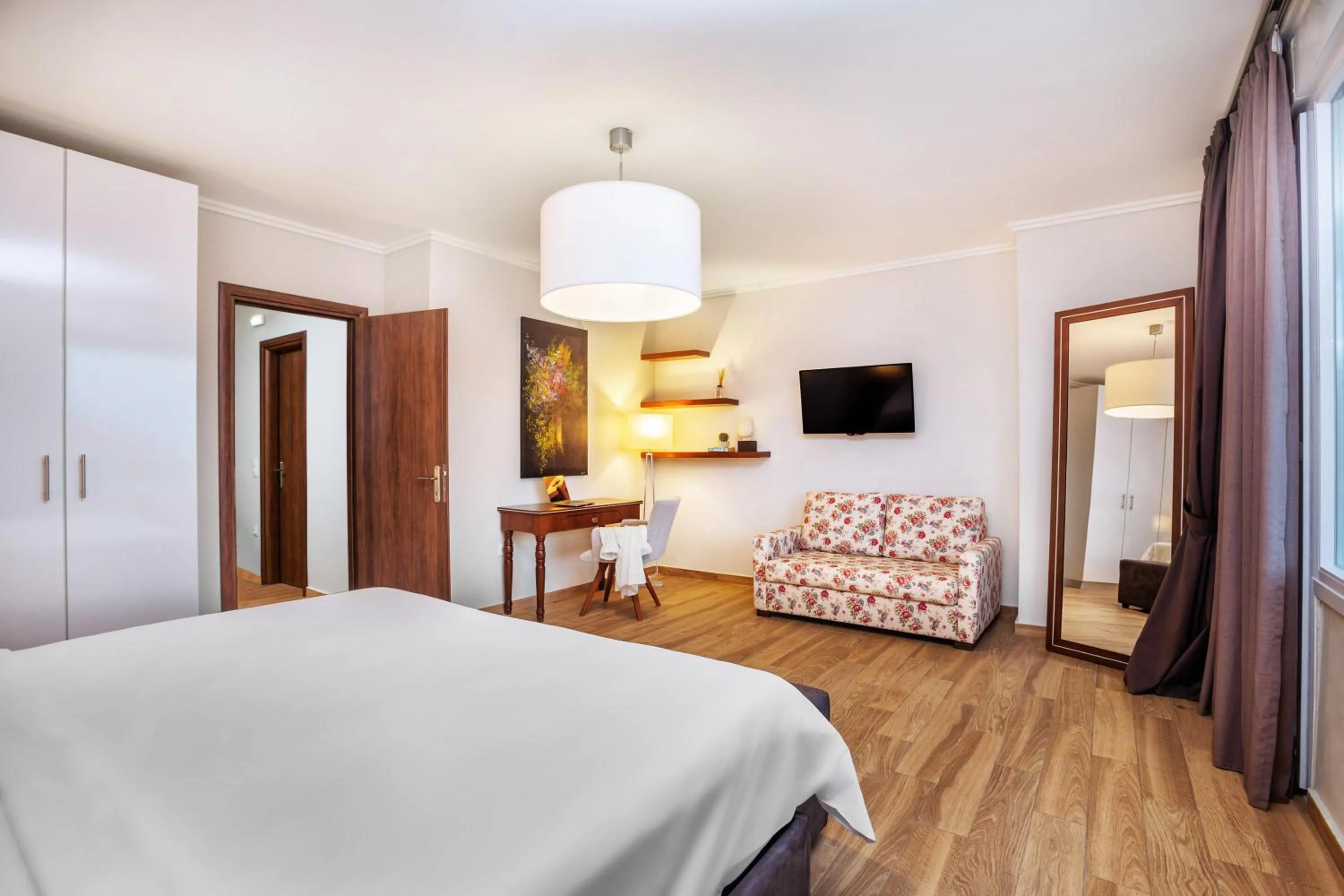 Bedroom in Sunny Villas Resort & Spa