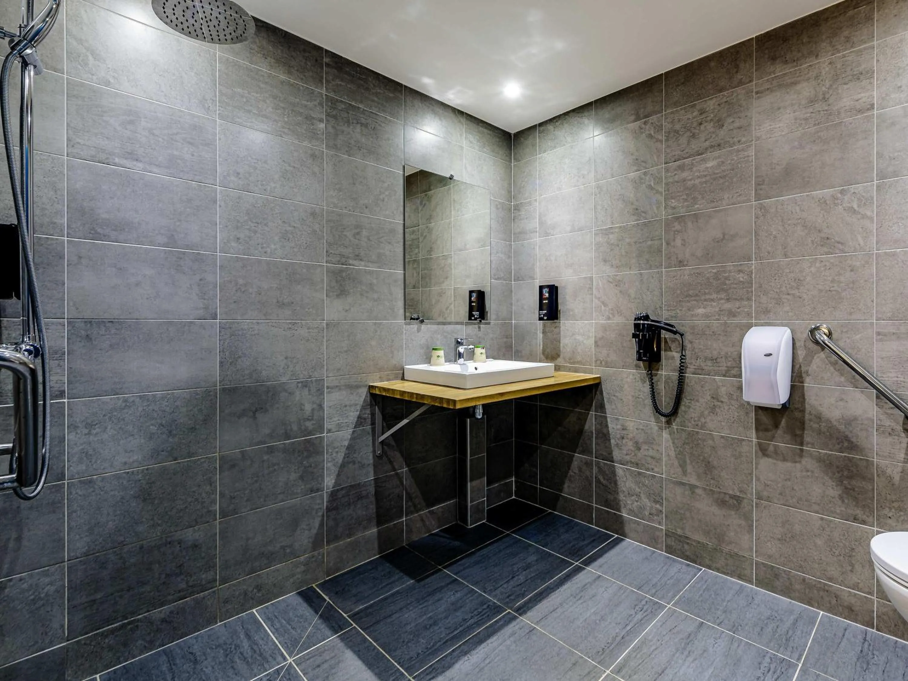 Bedroom in Greet Hotel Bordeaux Floirac Arena