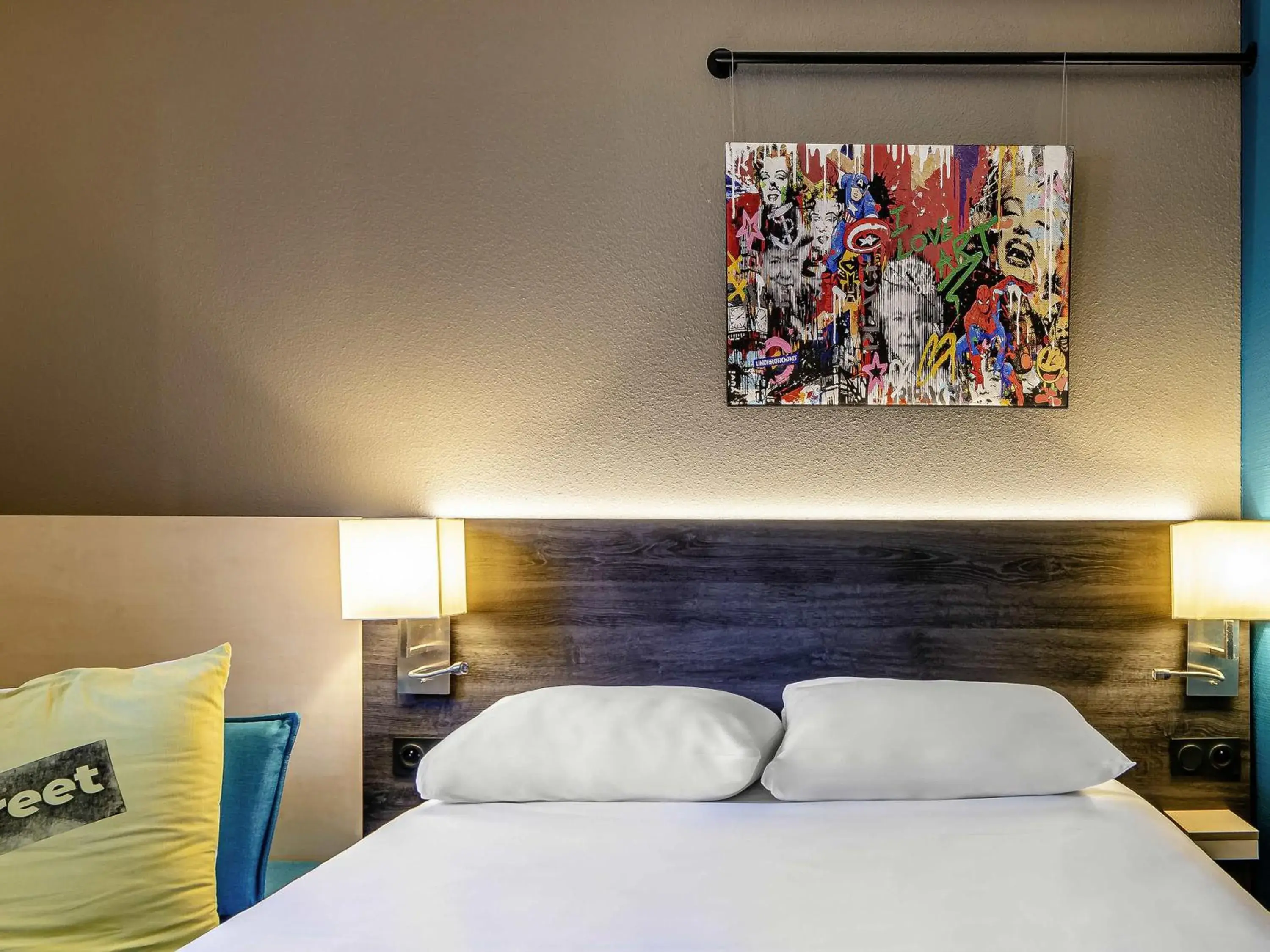 Bedroom, Bed in Greet Hotel Bordeaux Floirac Arena Bedroom, Bed in Greet Hotel Bordeaux Floirac Arena