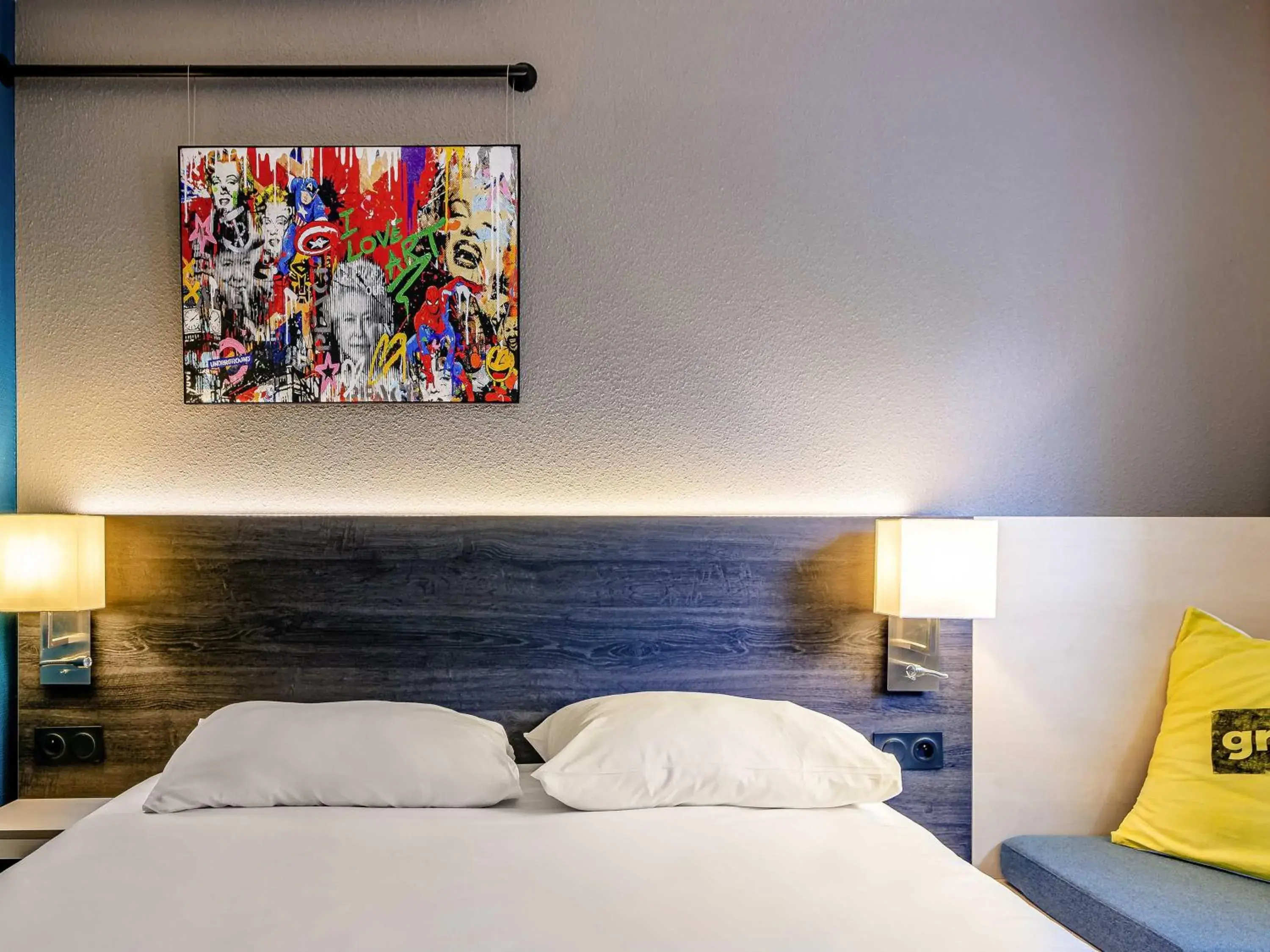 Bedroom, Bed in Greet Hotel Bordeaux Floirac Arena Bedroom, Bed in Greet Hotel Bordeaux Floirac Arena