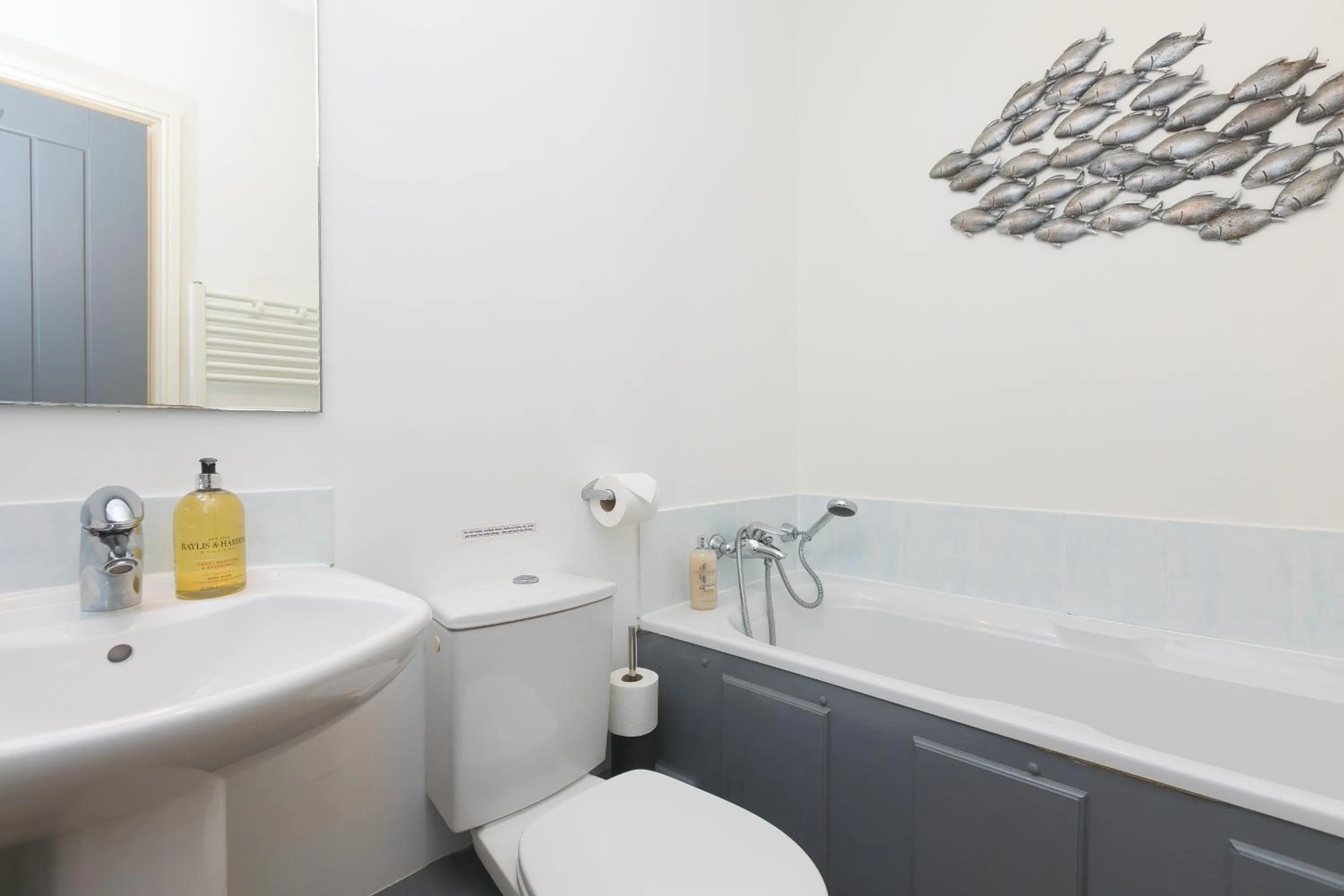 Bathroom in Oystercatcher