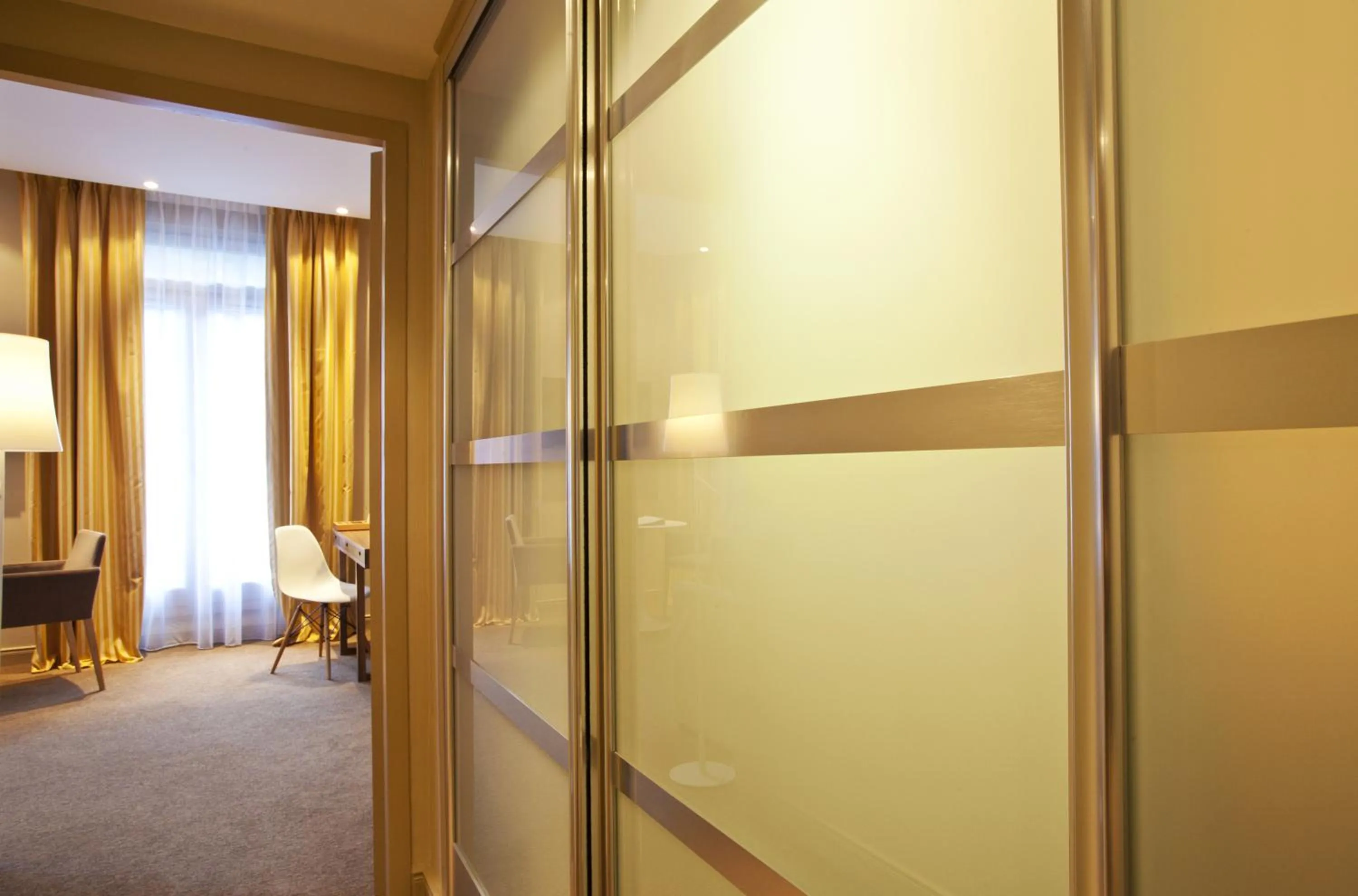 Bedroom in B&B HOME Brides-les-Bains Les 3 Vallées