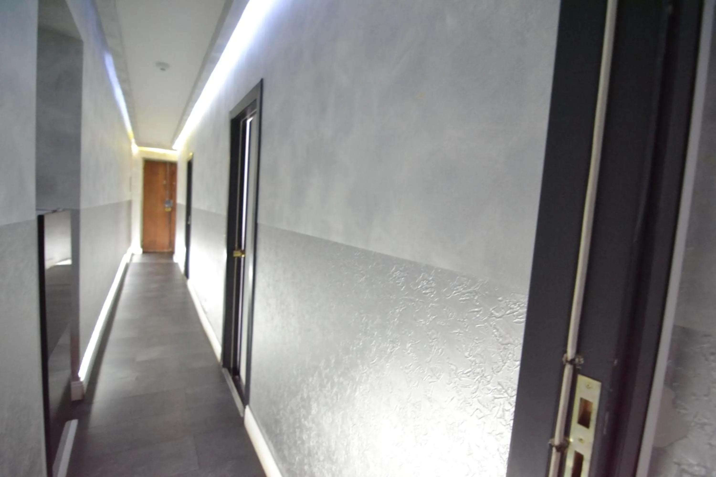 Property building in Glamour Spanish Steps