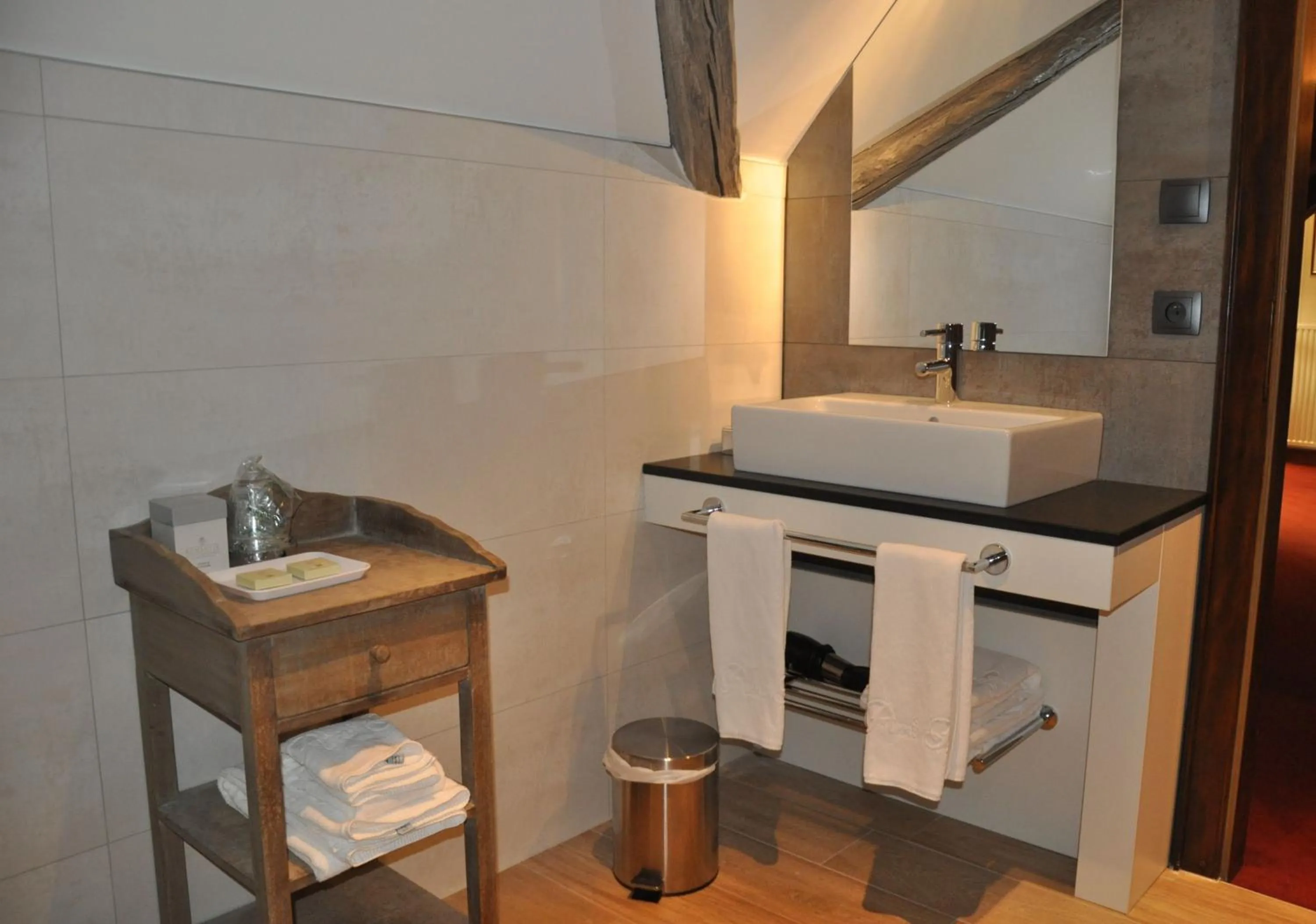 Bathroom in Hotel Restaurant L'Ami Fritz