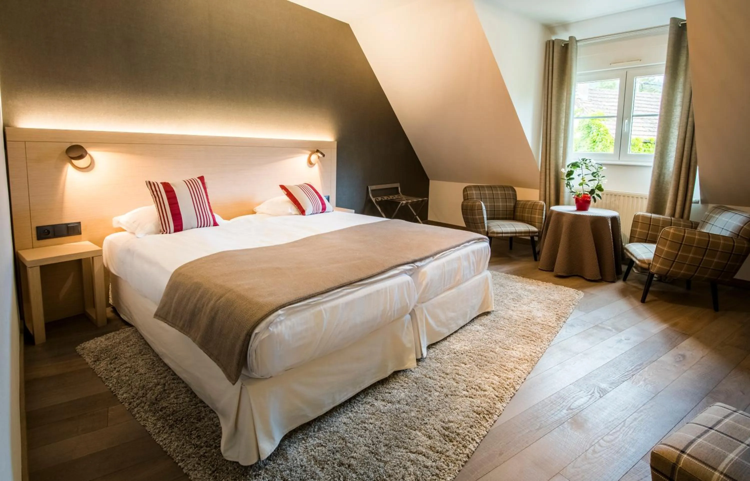 Bedroom, Bed in Hotel Restaurant L'Ami Fritz