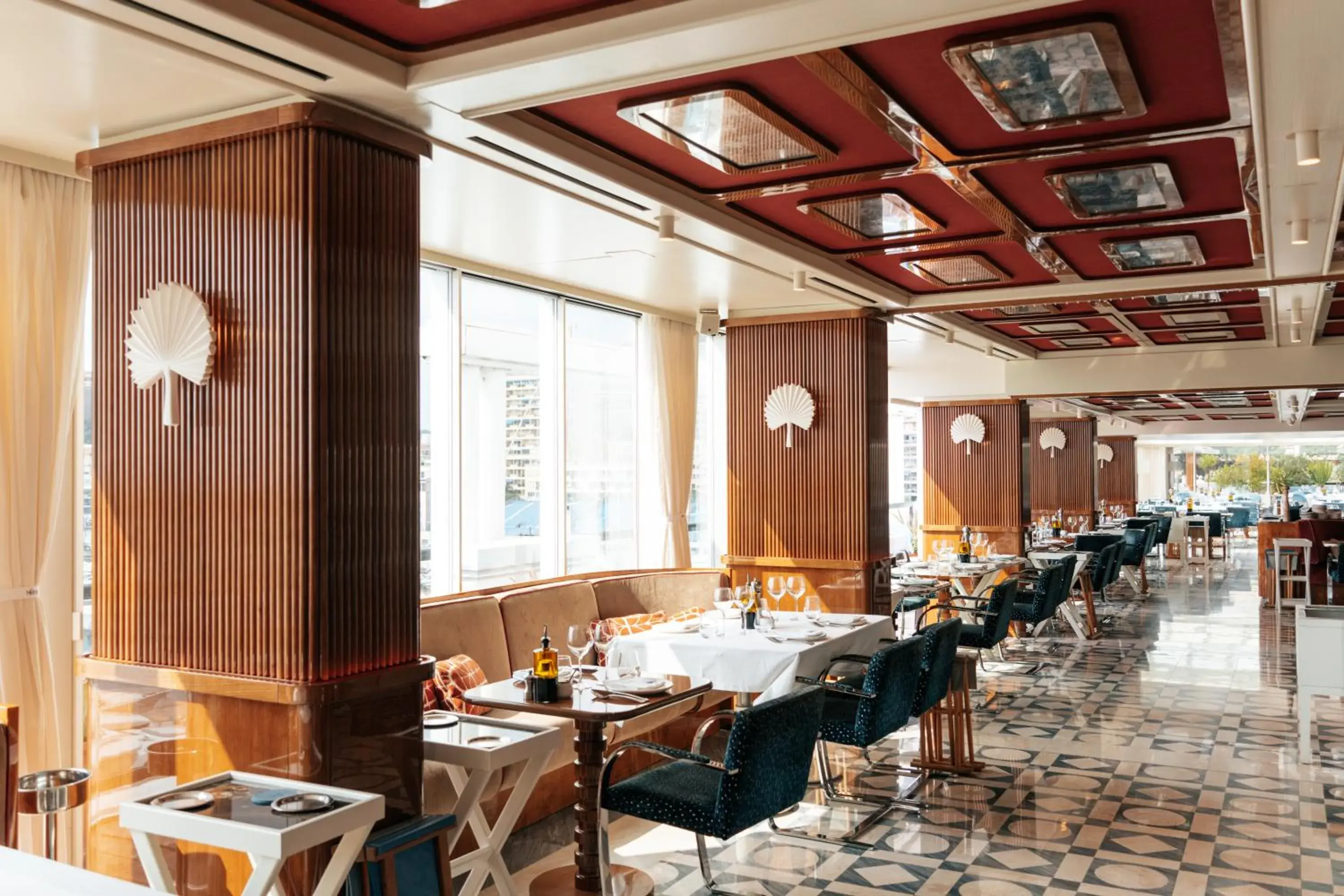 Restaurant/places to eat in Port Palace Restaurant/places to eat in Port Palace