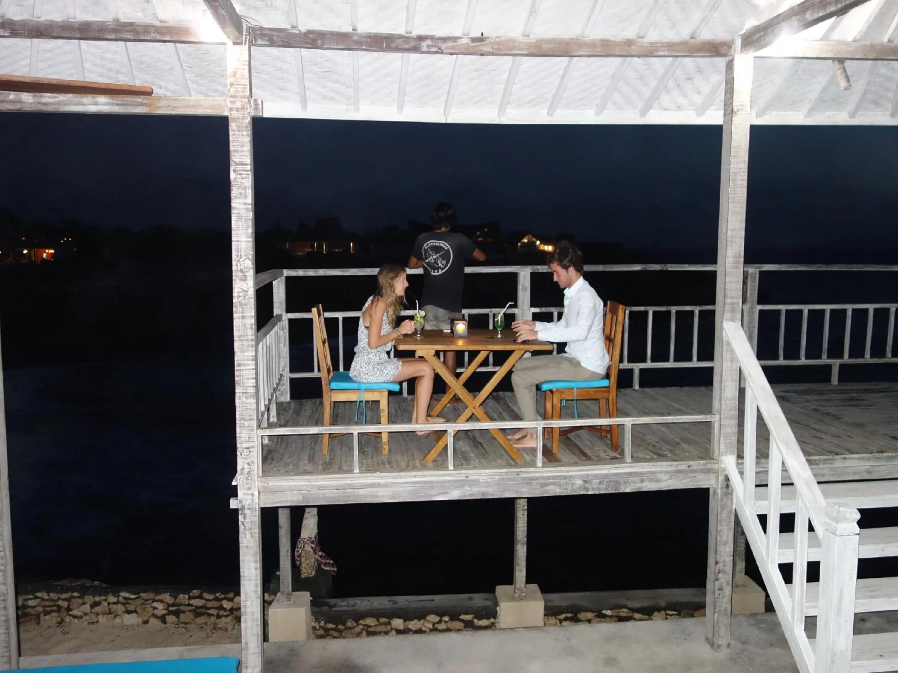 Restaurant/places to eat in Cliff Park Lembongan