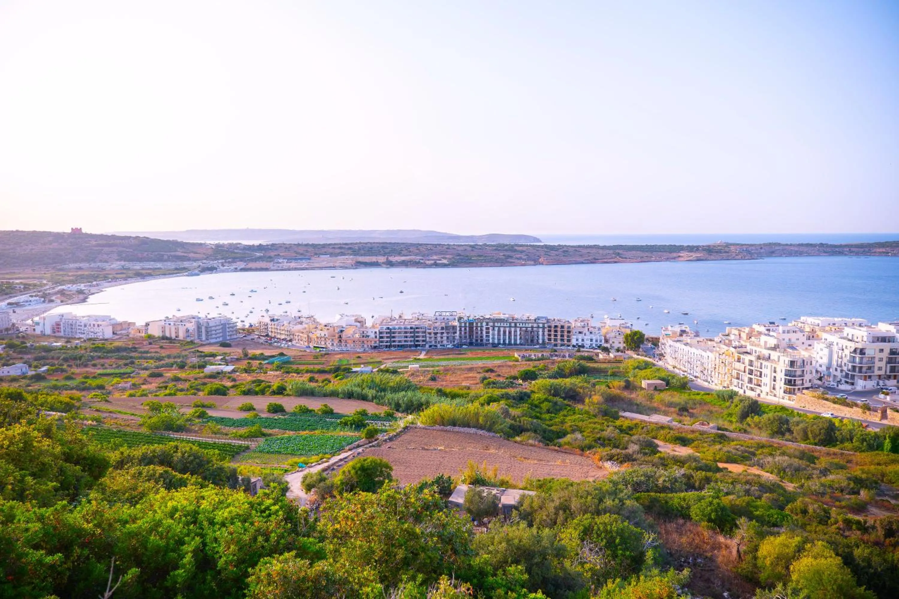 Area and facilities in Luna Holiday Complex