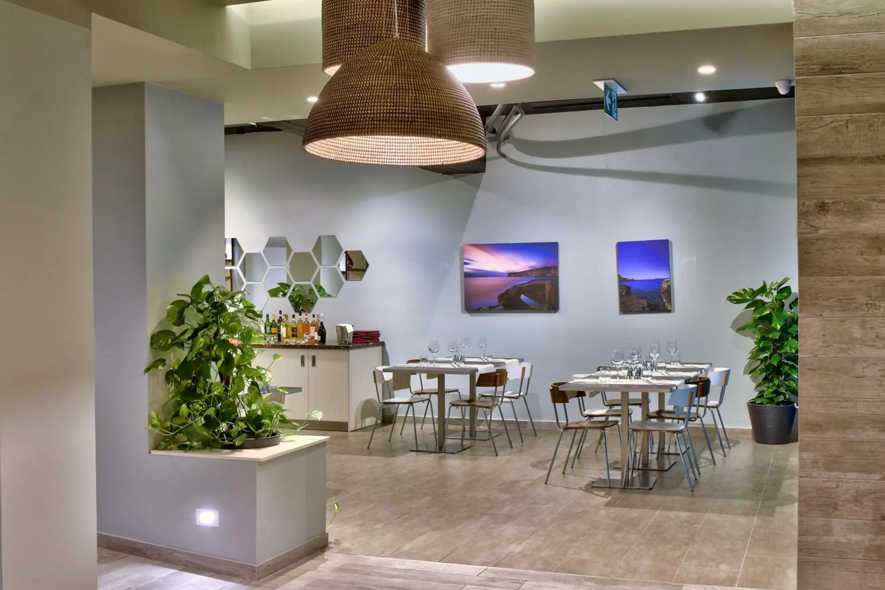 Restaurant/places to eat in Luna Holiday Complex Restaurant/places to eat in Luna Holiday Complex