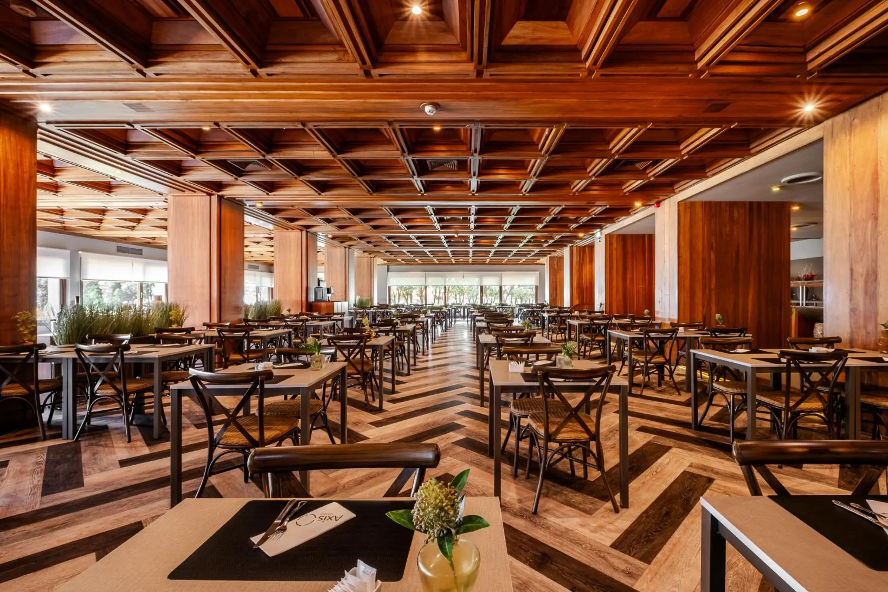 Restaurant/places to eat in Axis Vermar Conference & Beach Hotel Restaurant/places to eat in Axis Vermar Conference & Beach Hotel