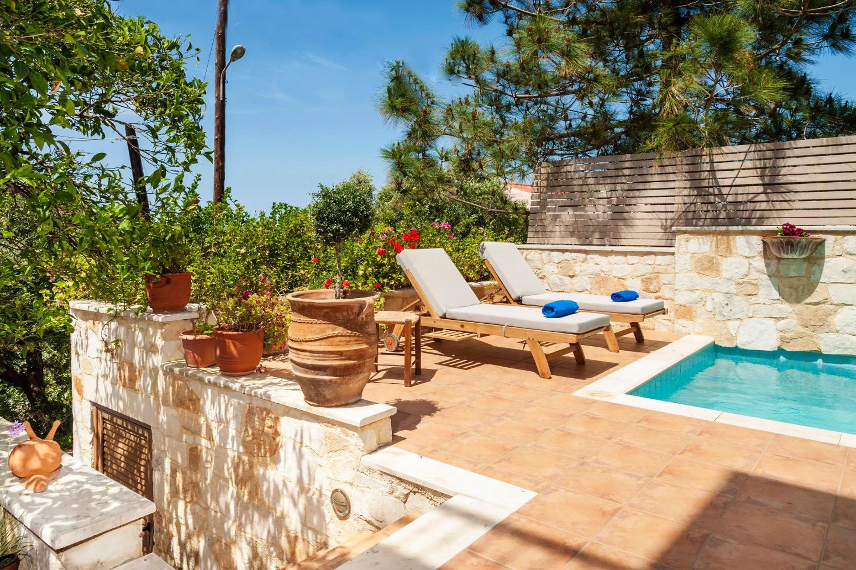 Swimming pool in My Villa Dafni