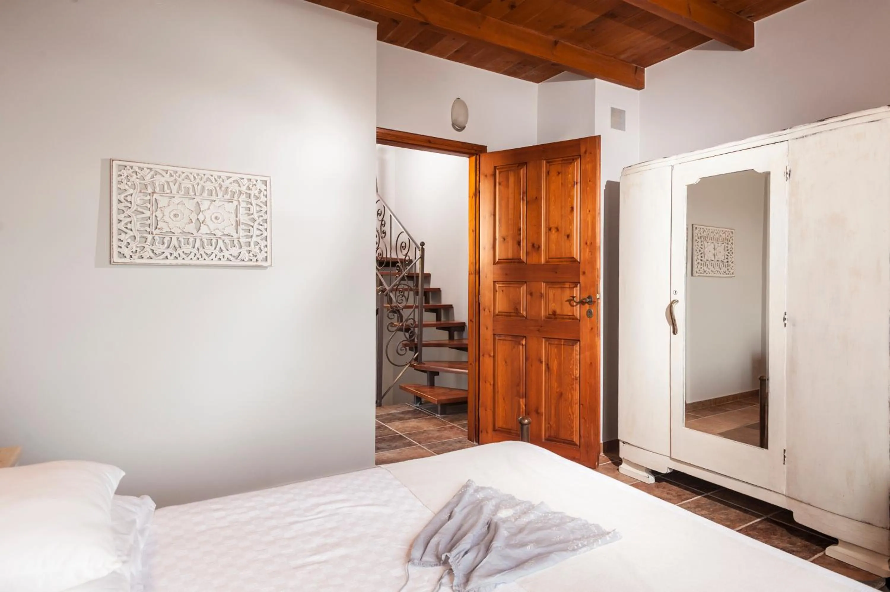 Bedroom, Bed in My Villa Dafni