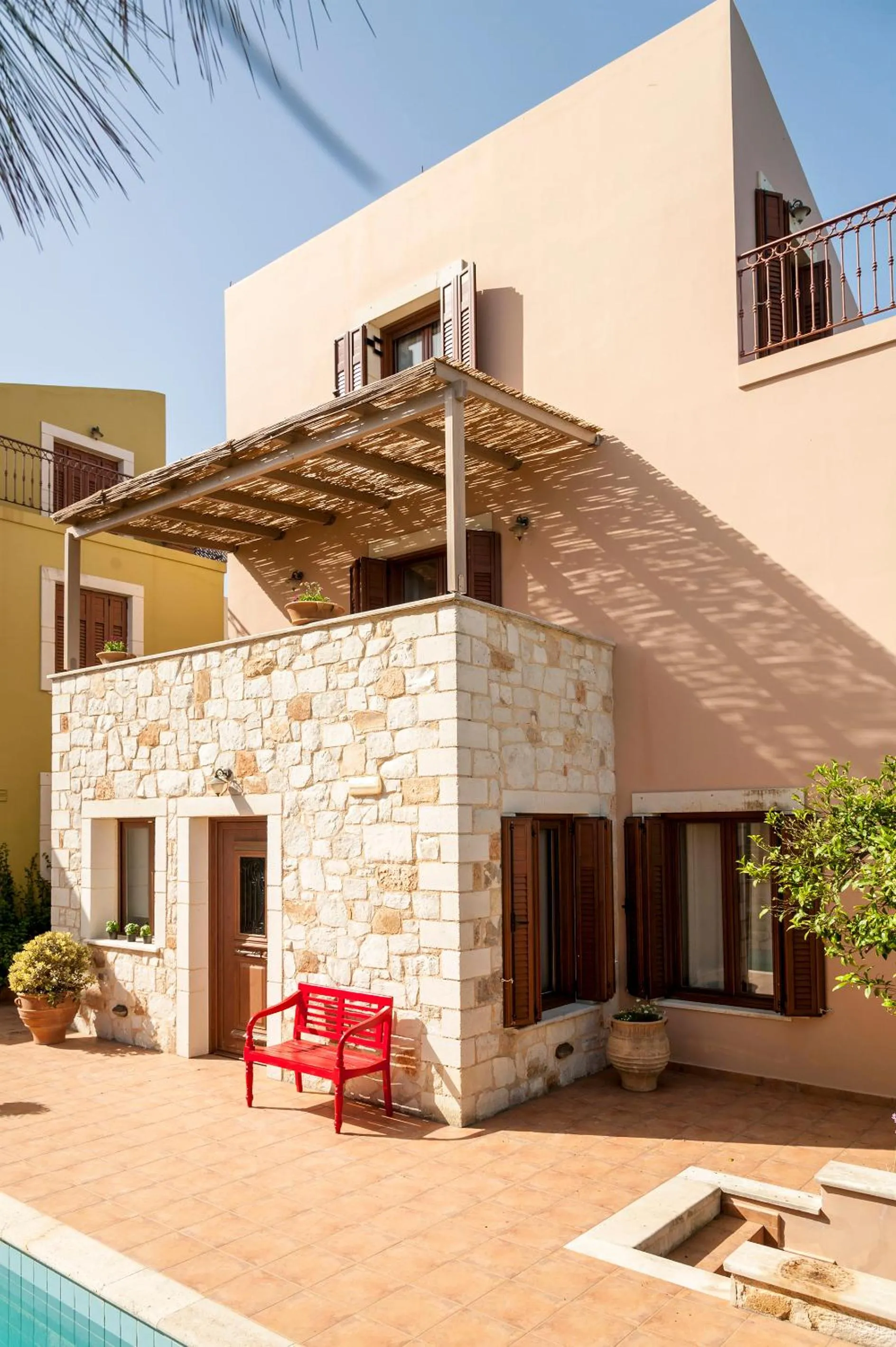 Facade/entrance in My Villa Dafni