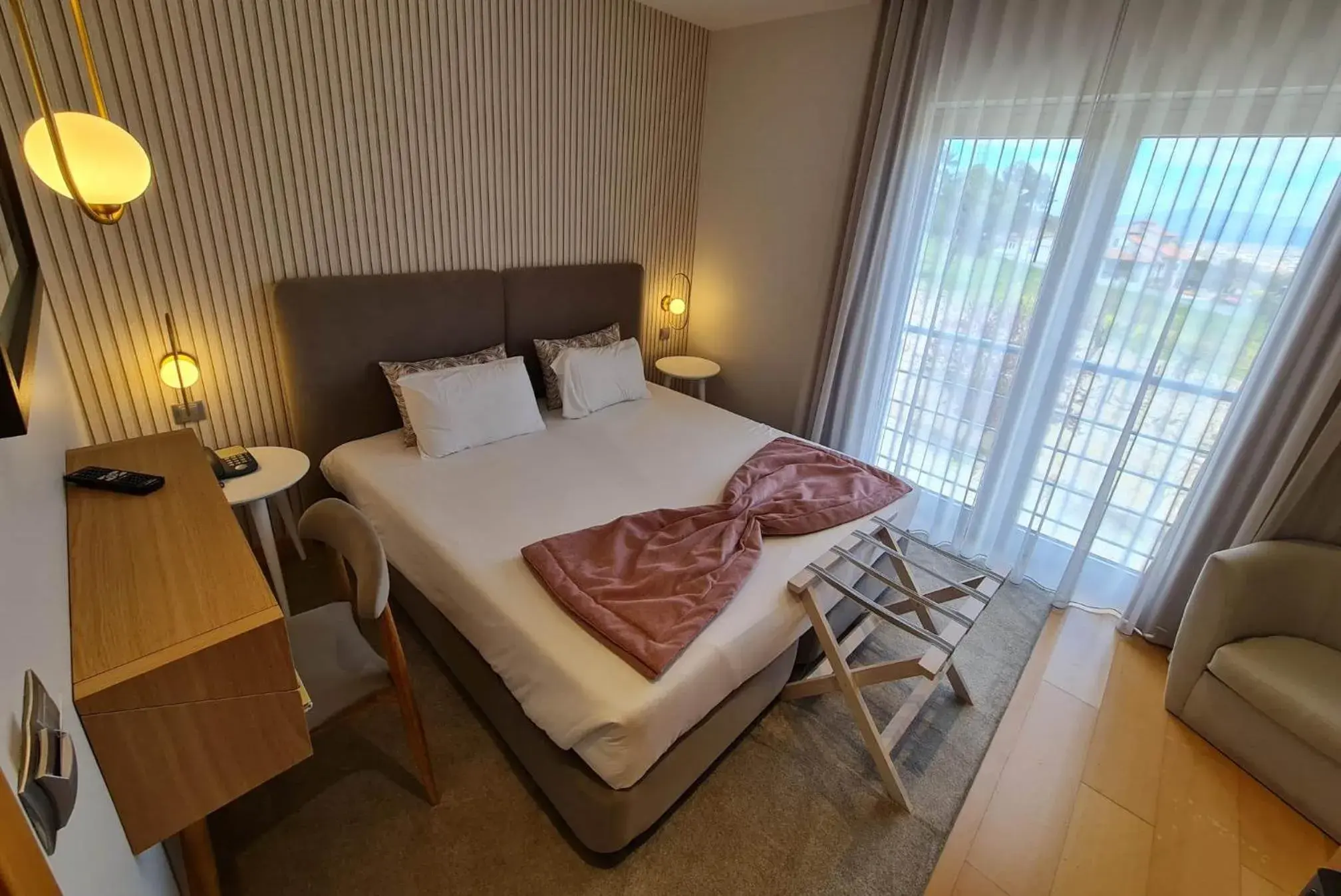 Double Room in Hotel Albergaria Borges Double Room in Hotel Albergaria Borges