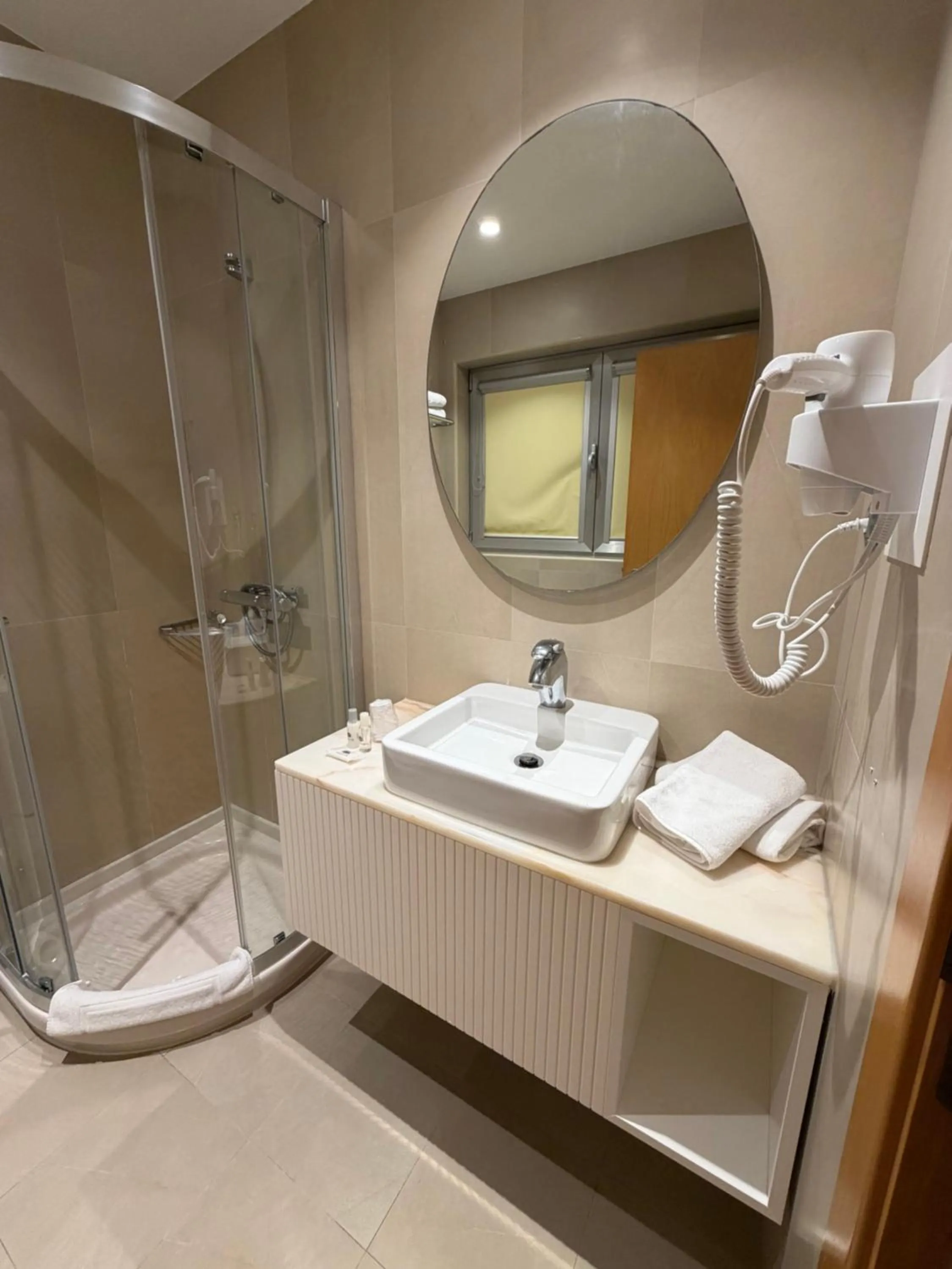 Property building in Hotel Albergaria Borges