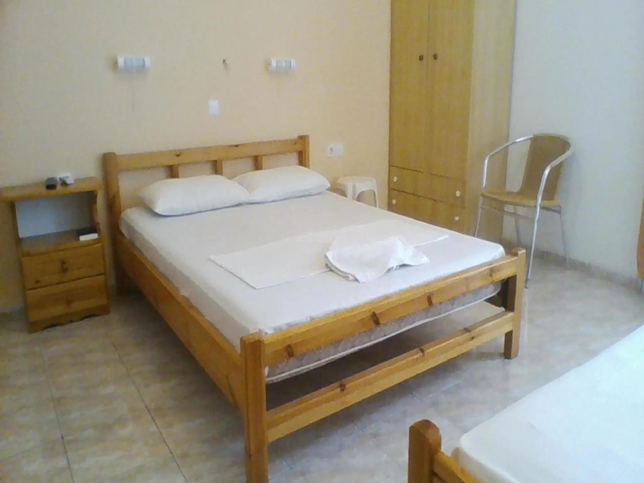 Bed in Apollon