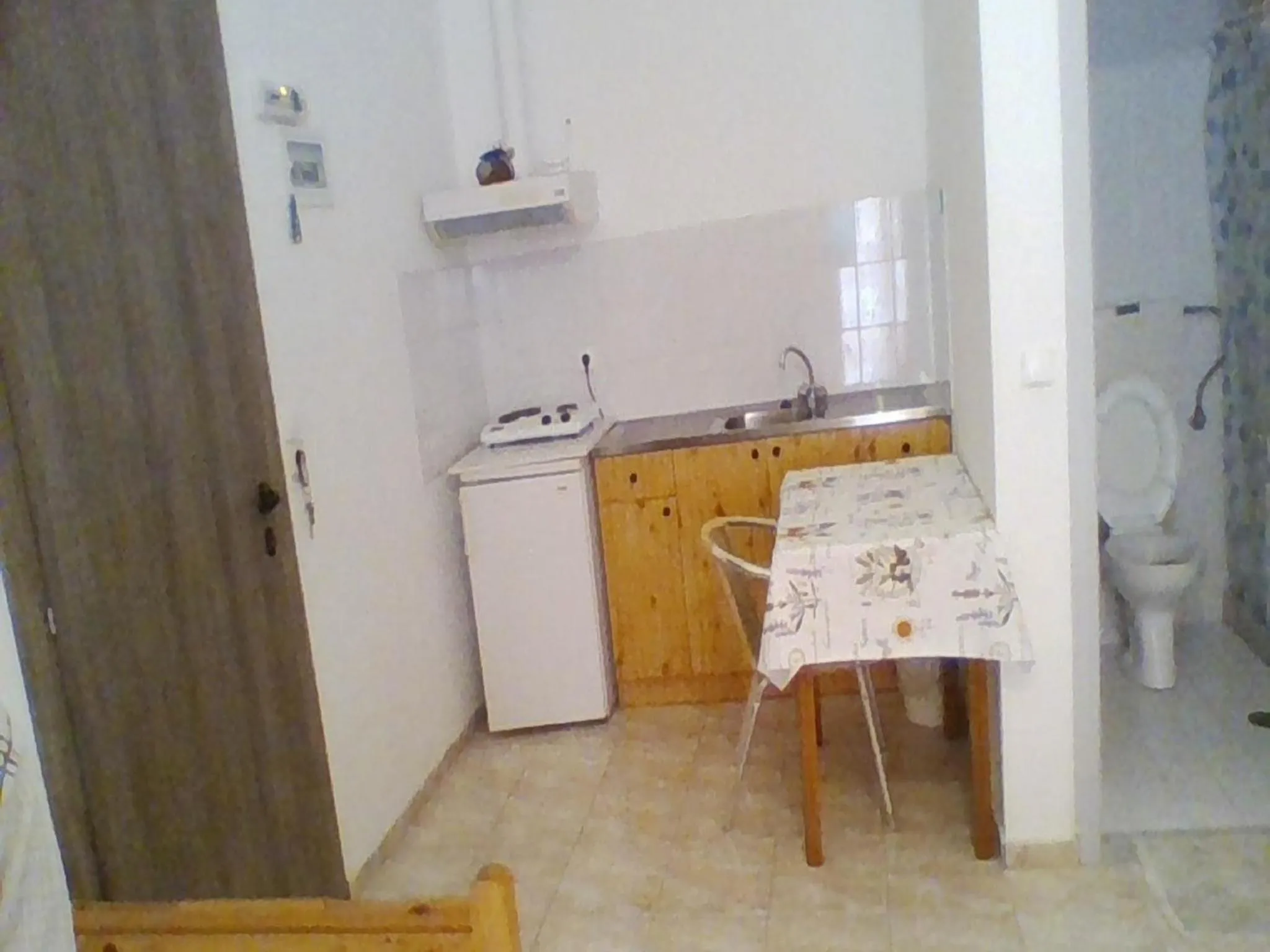 Kitchen or kitchenette in Apollon