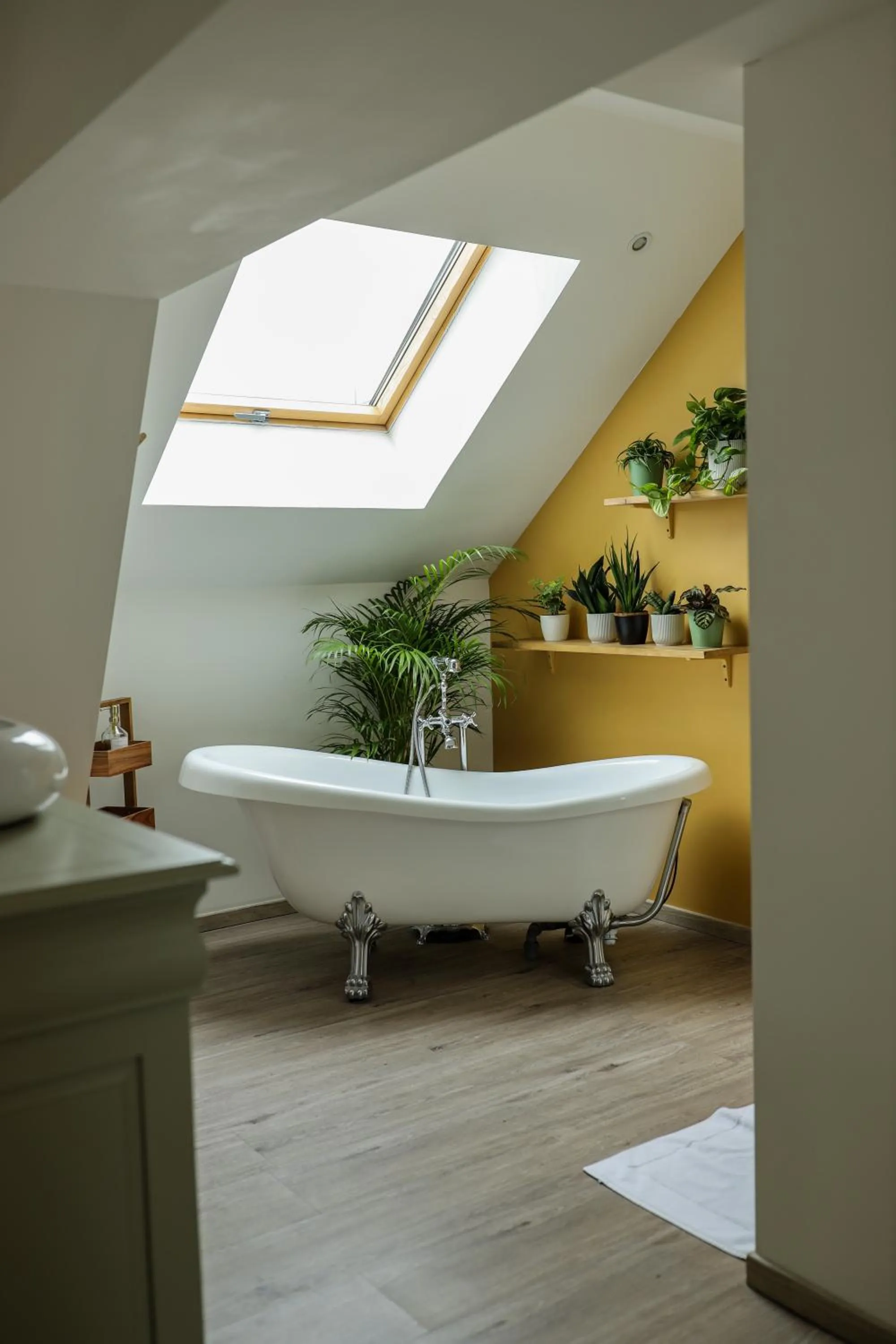 Bathroom in Villa de la Croix - Maison d'hôtes à 4 minutes de l'A26 avec parking