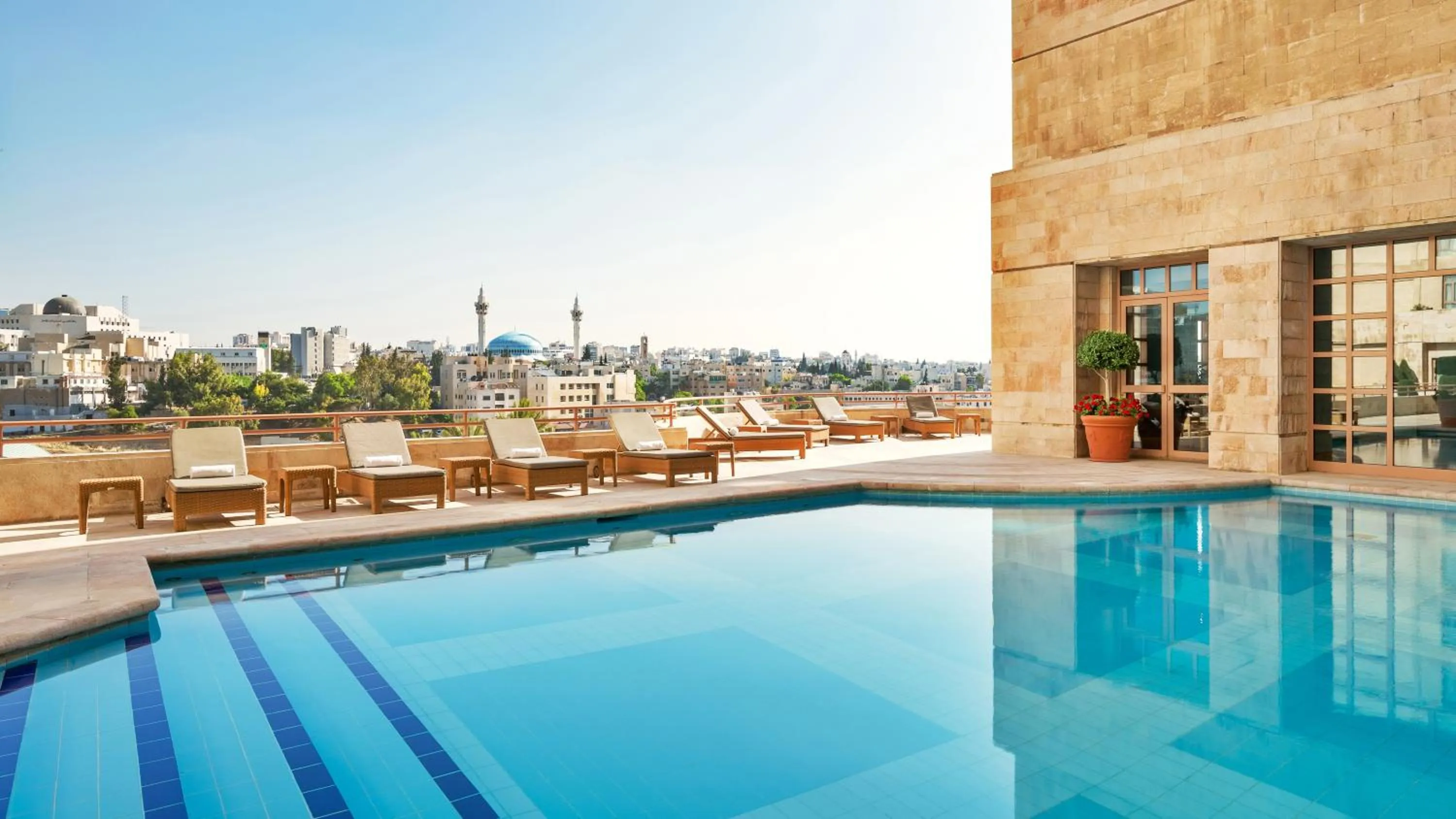 Swimming pool in Grand Hyatt Amman Residences